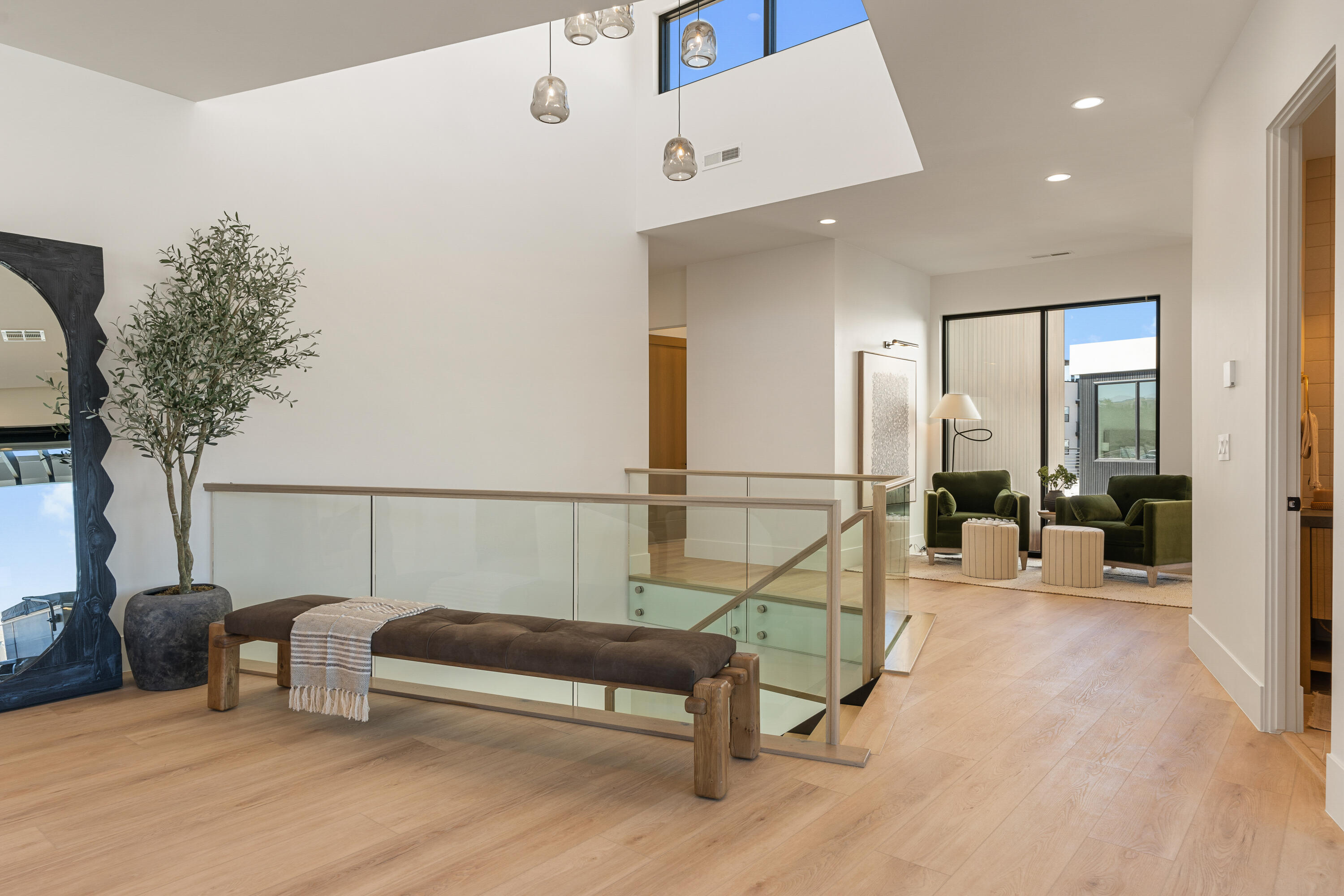 DESERT COLOR SHORES WATERS EDGE - Residential