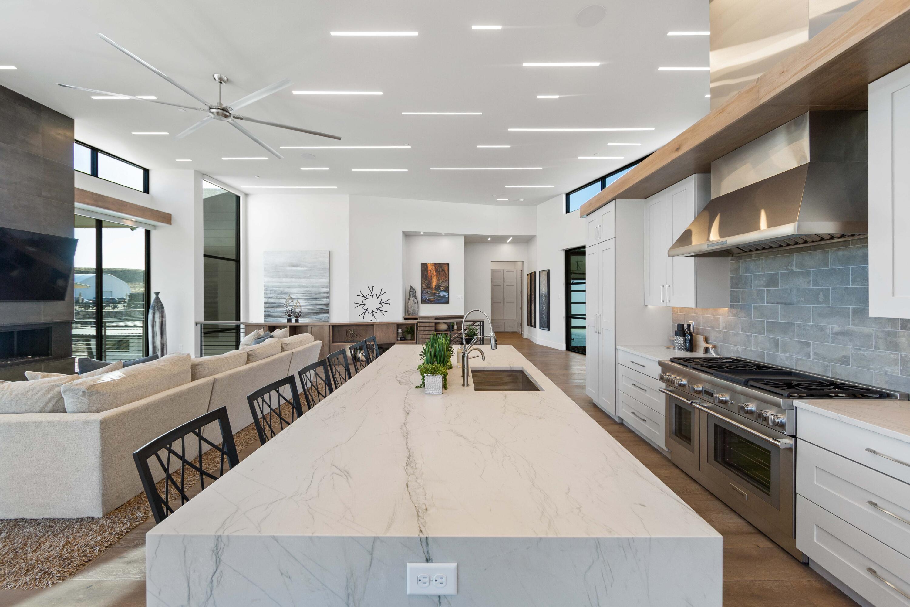 CLIFF VIEW EST AT COPPER ROCK - Residential