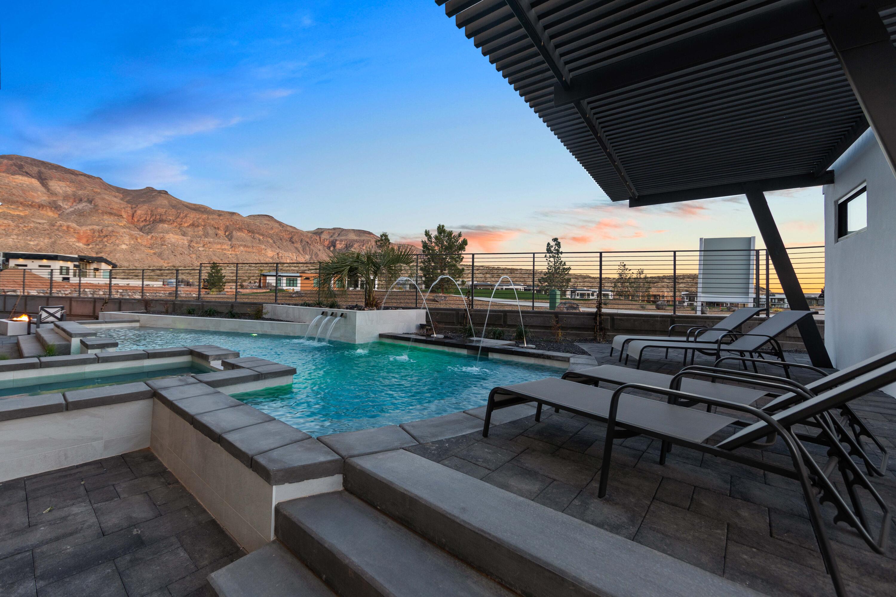 CLIFF VIEW EST AT COPPER ROCK - Residential