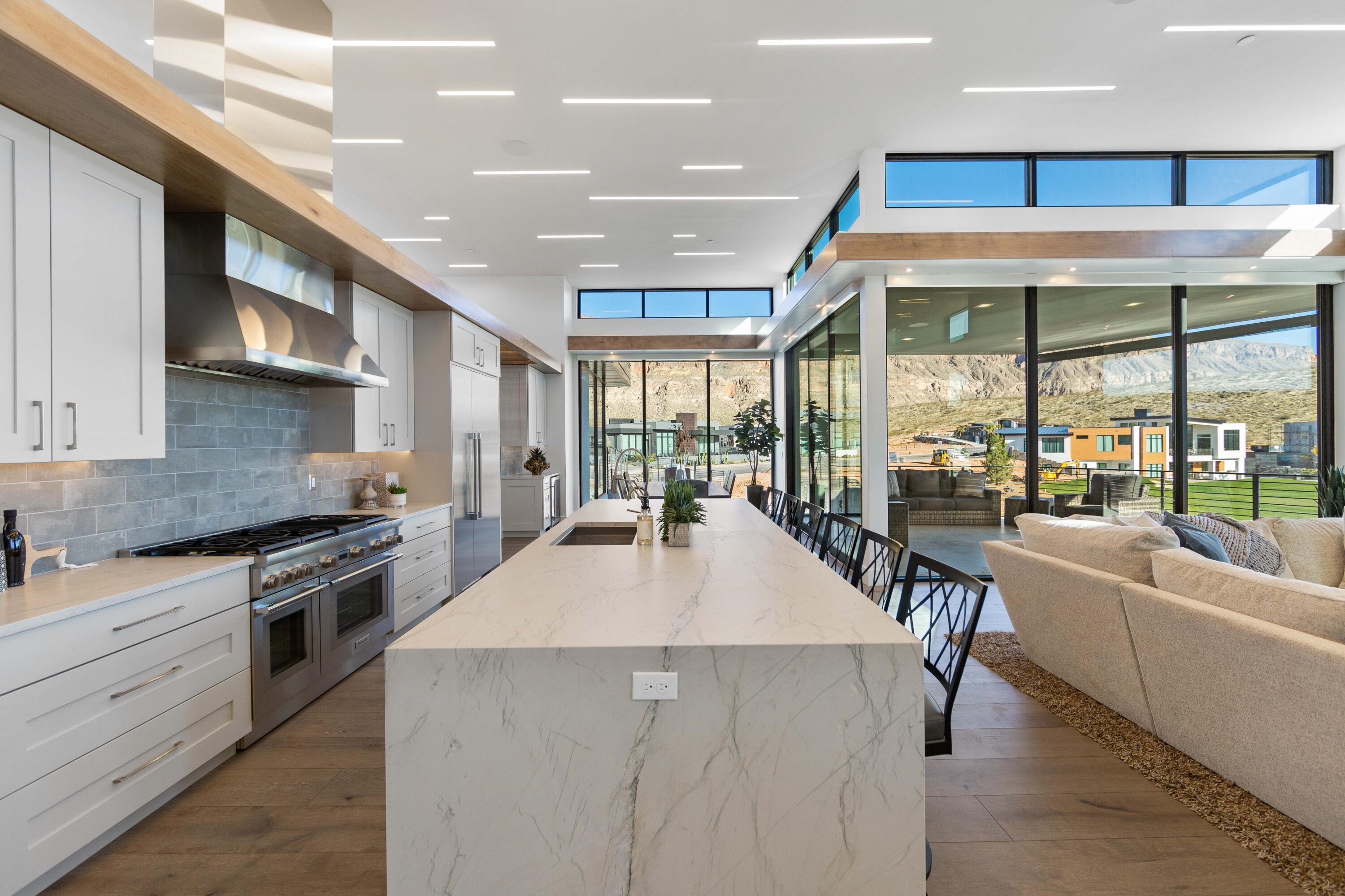 CLIFF VIEW EST AT COPPER ROCK - Residential