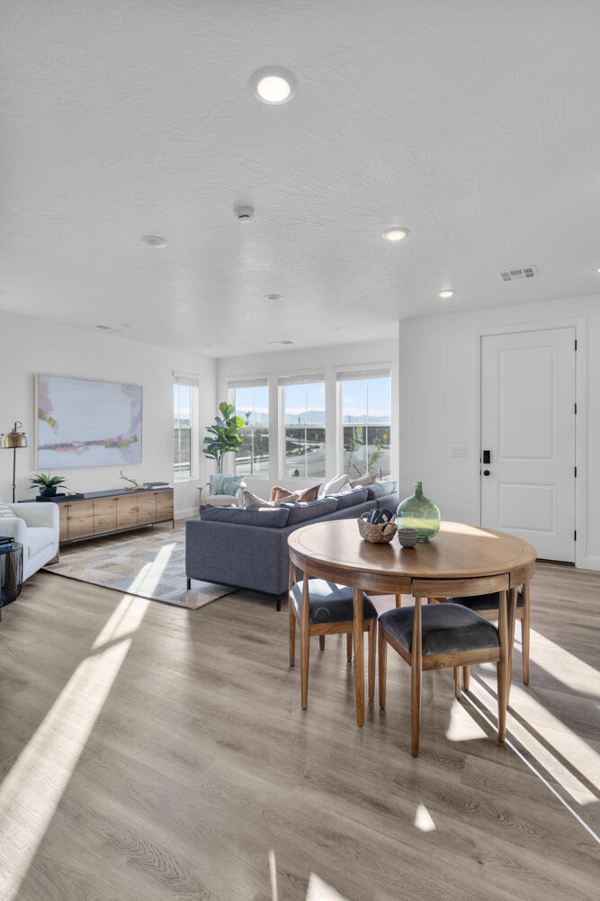 DESERT COLOR SAGE HAVEN - Residential