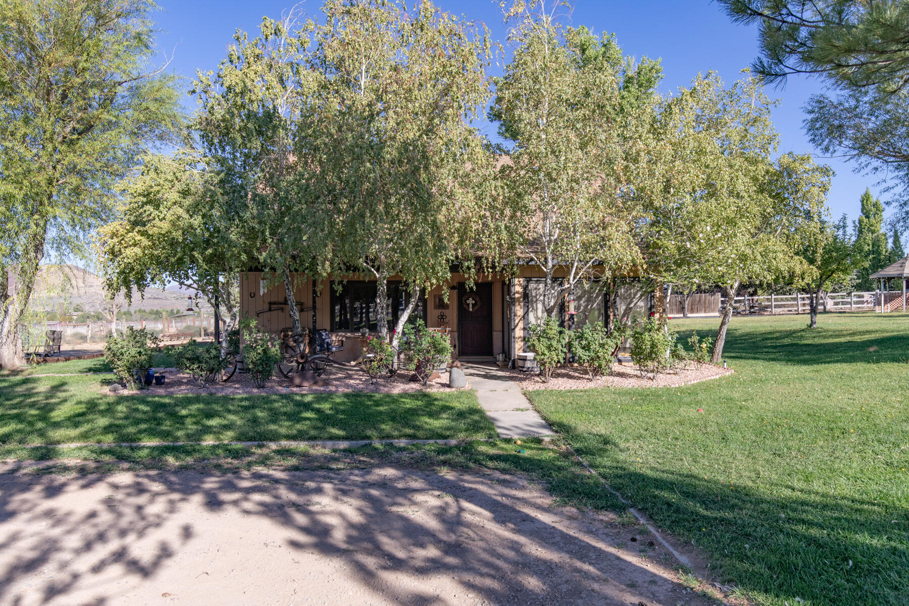 DAMMERON VALLEY FARMS - Residential