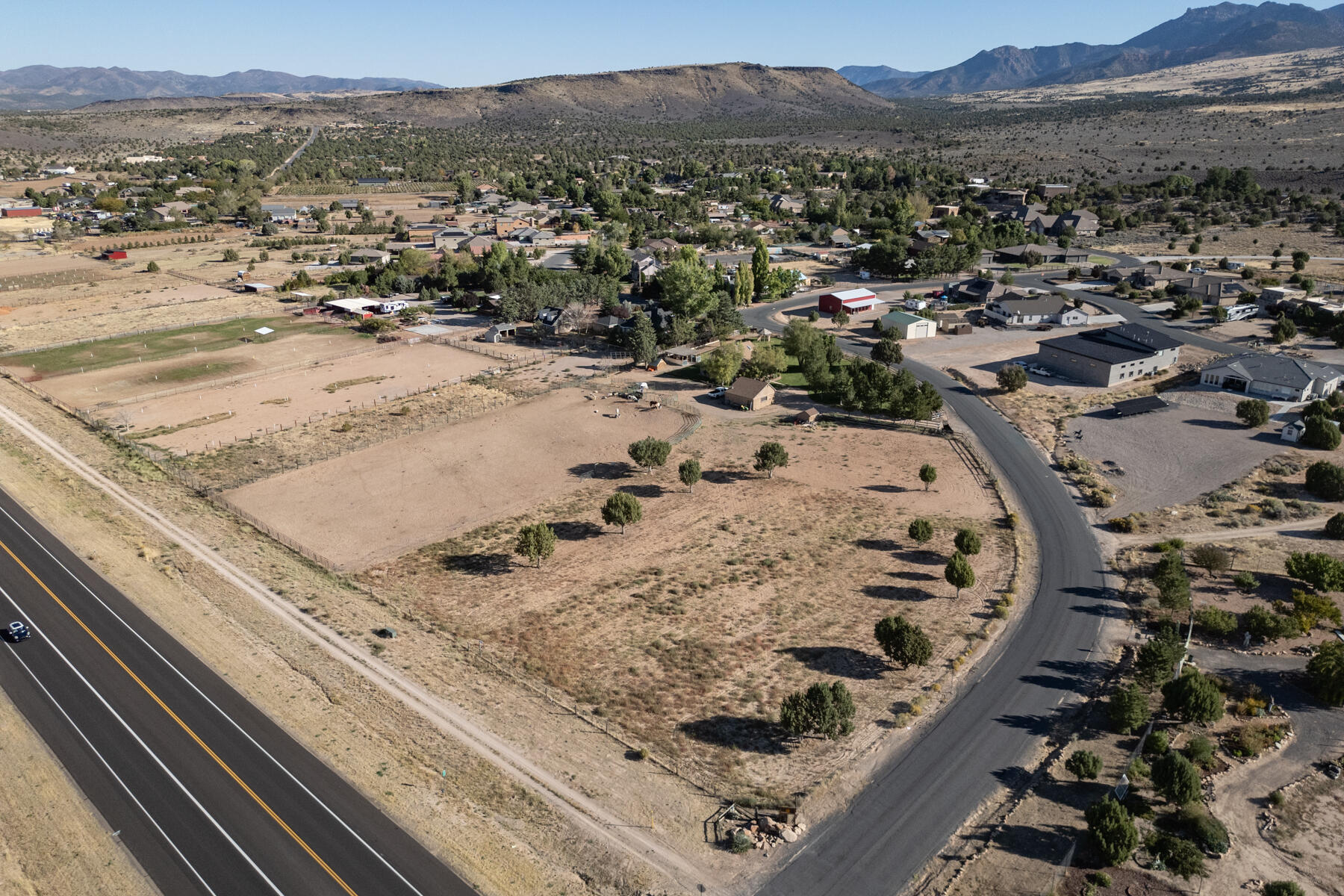 DAMMERON VALLEY FARMS - Residential