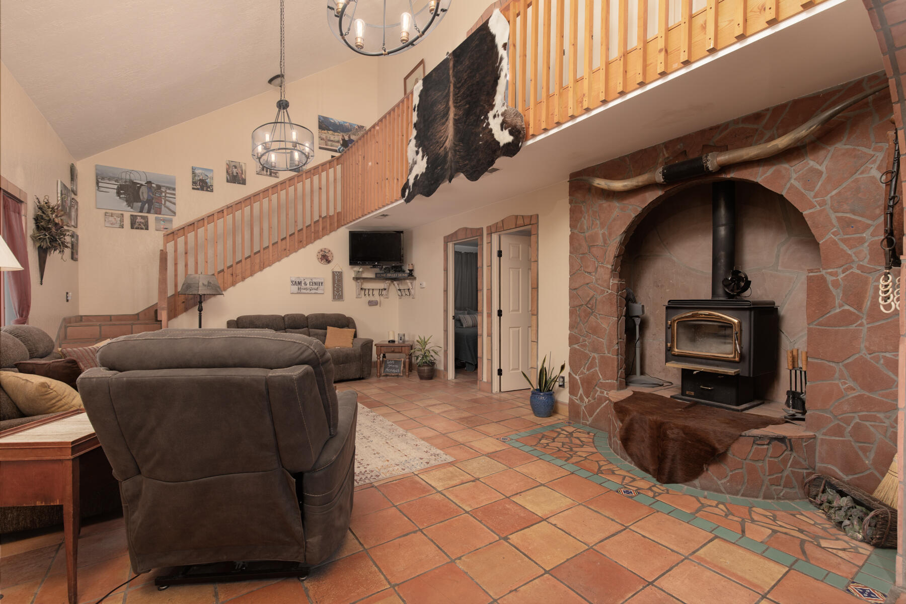 DAMMERON VALLEY FARMS - Residential