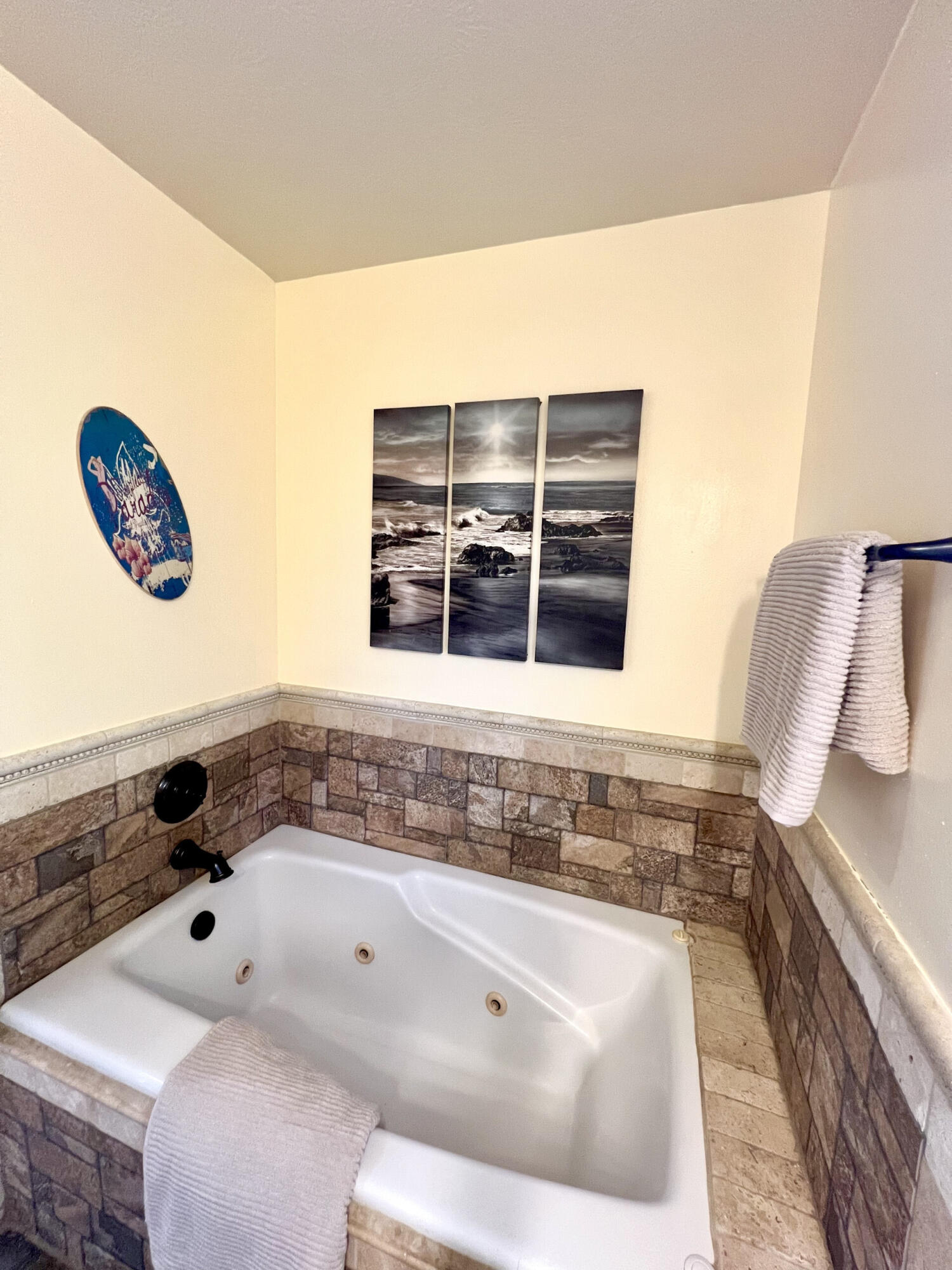 NEW WARM SPRINGS - Residential