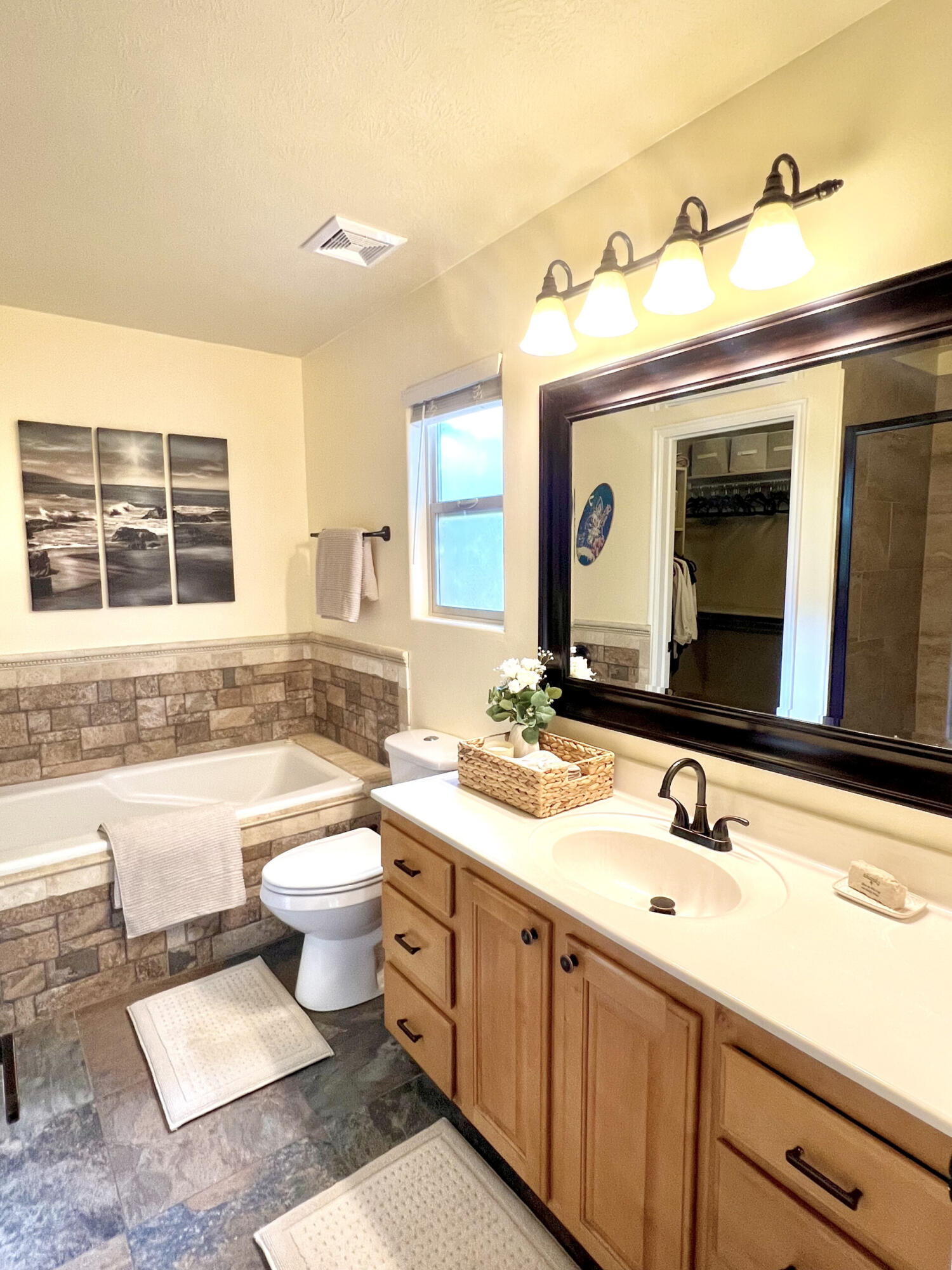 NEW WARM SPRINGS - Residential