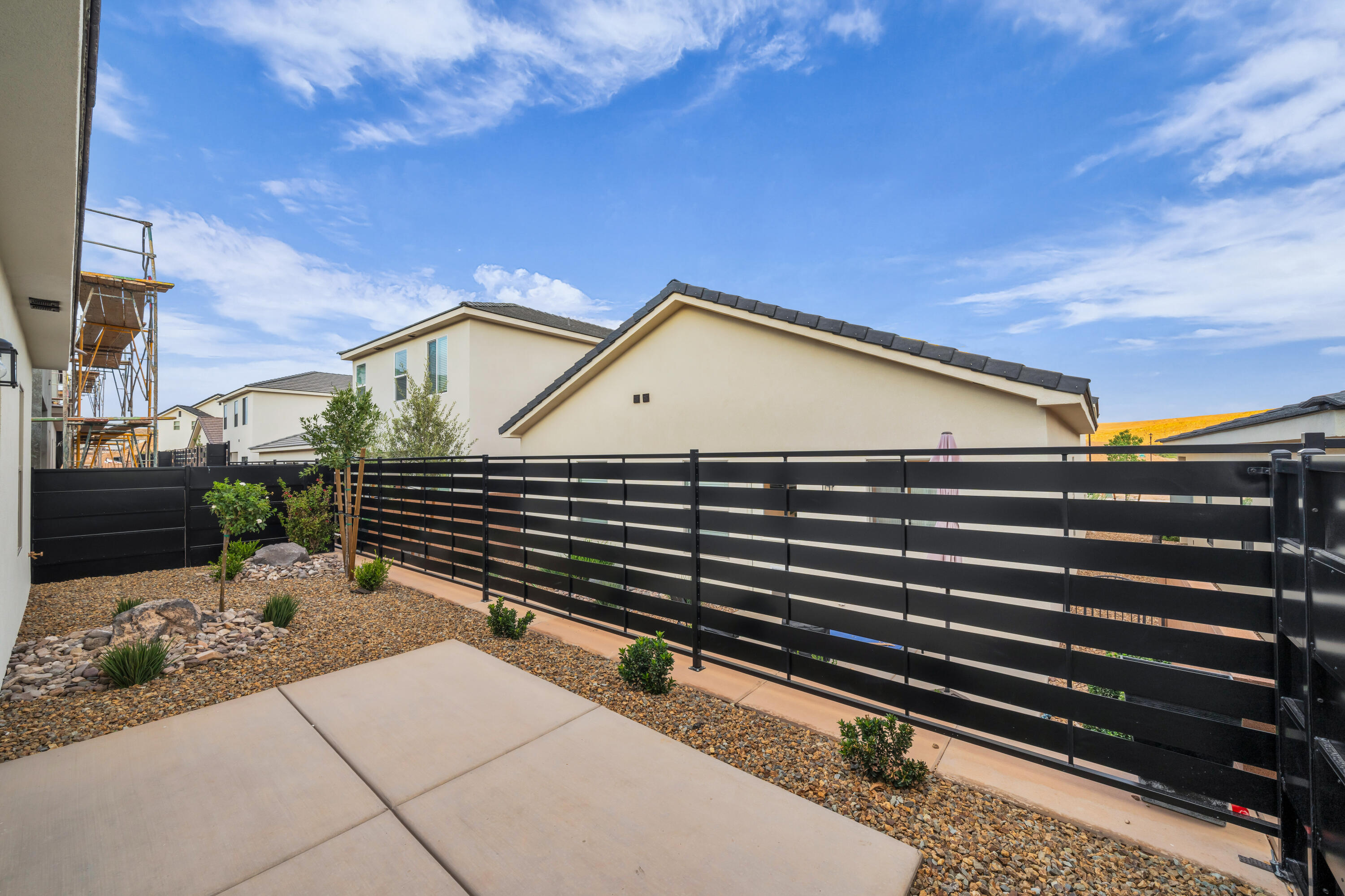 RED TRAILS SUNRISE VALLEY - Residential