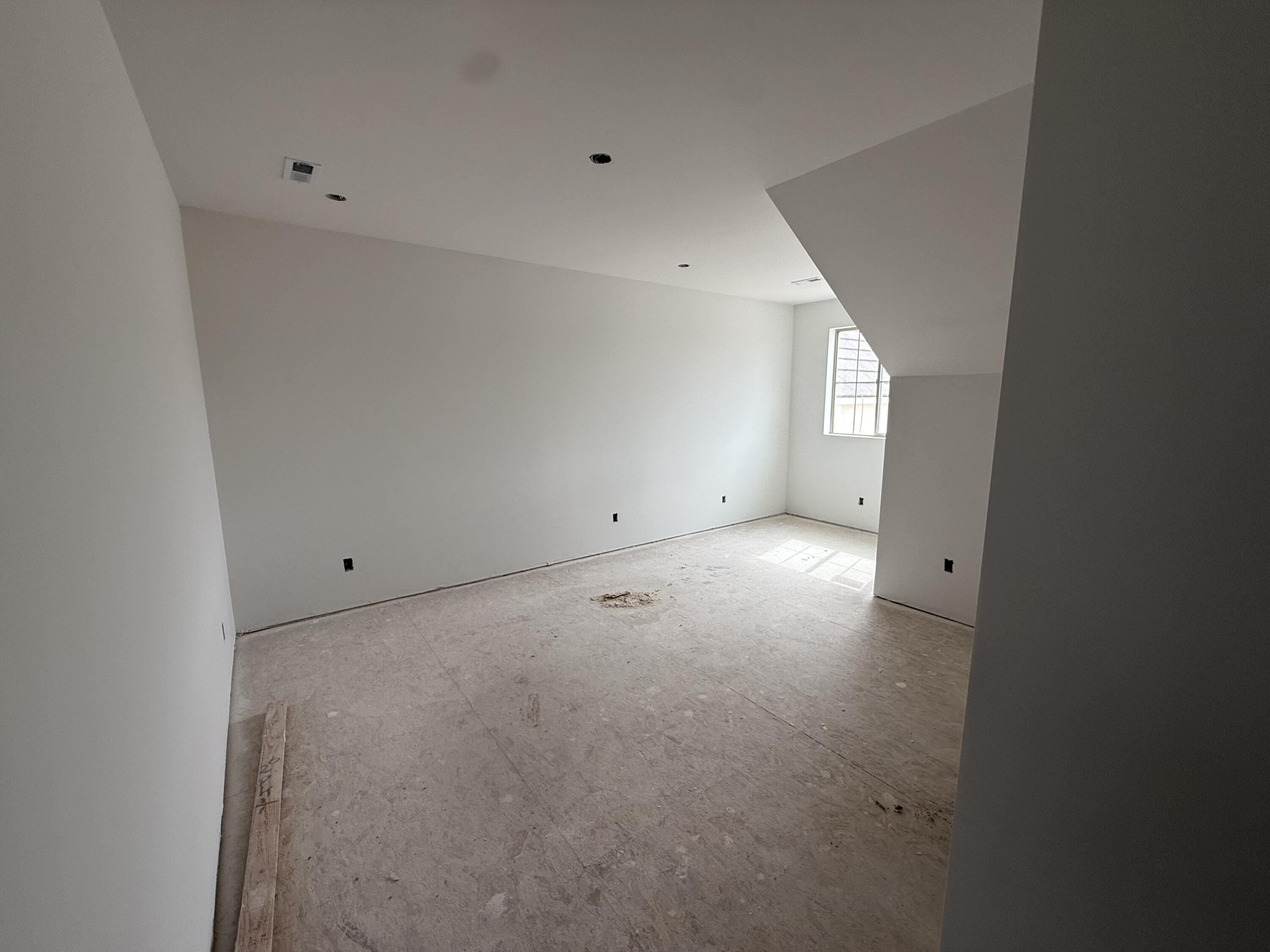 TONAQUINT RIDGE SUB - Residential