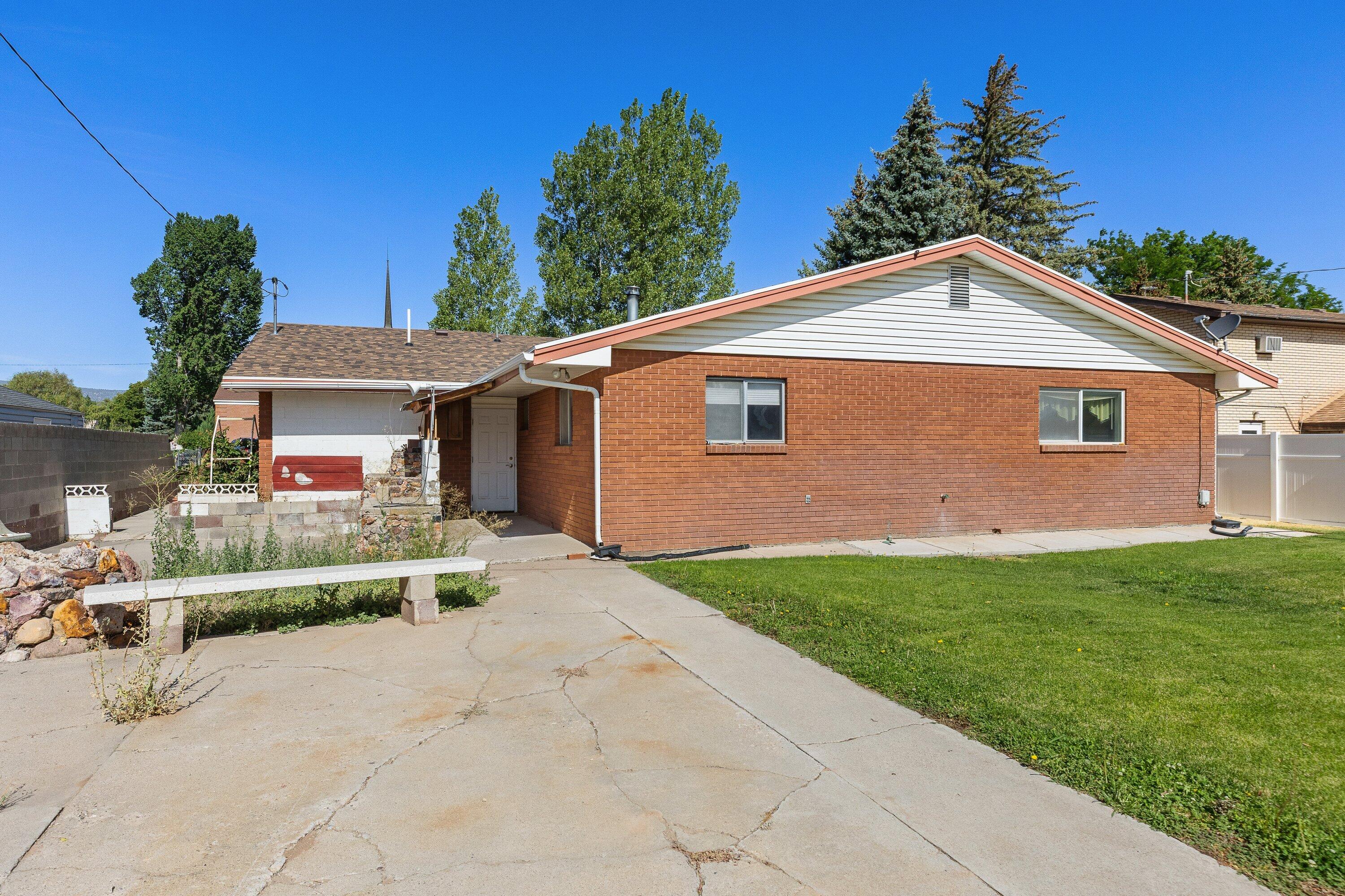 ENTERPRISE TOWNSITE - Residential