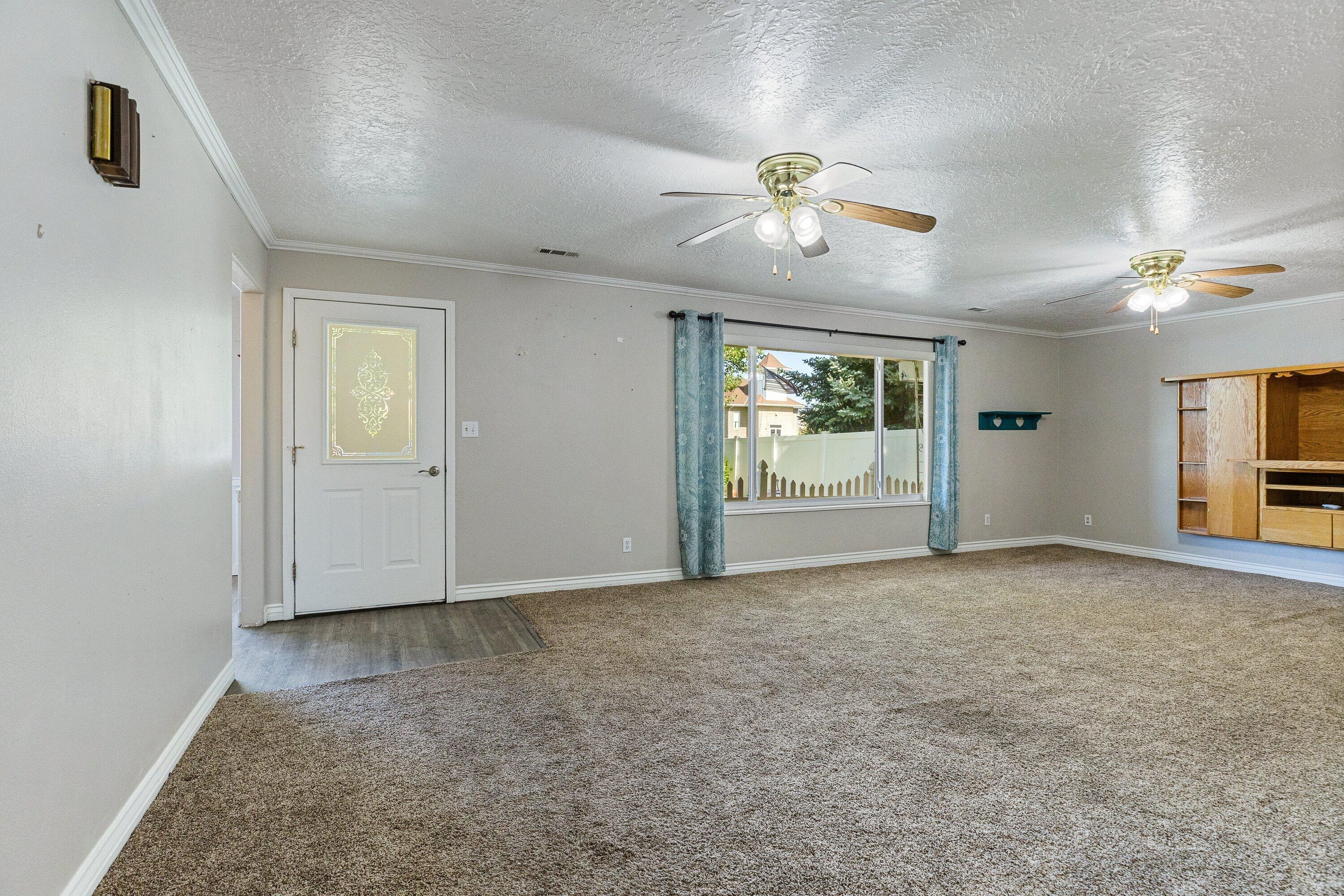 ENTERPRISE TOWNSITE - Residential