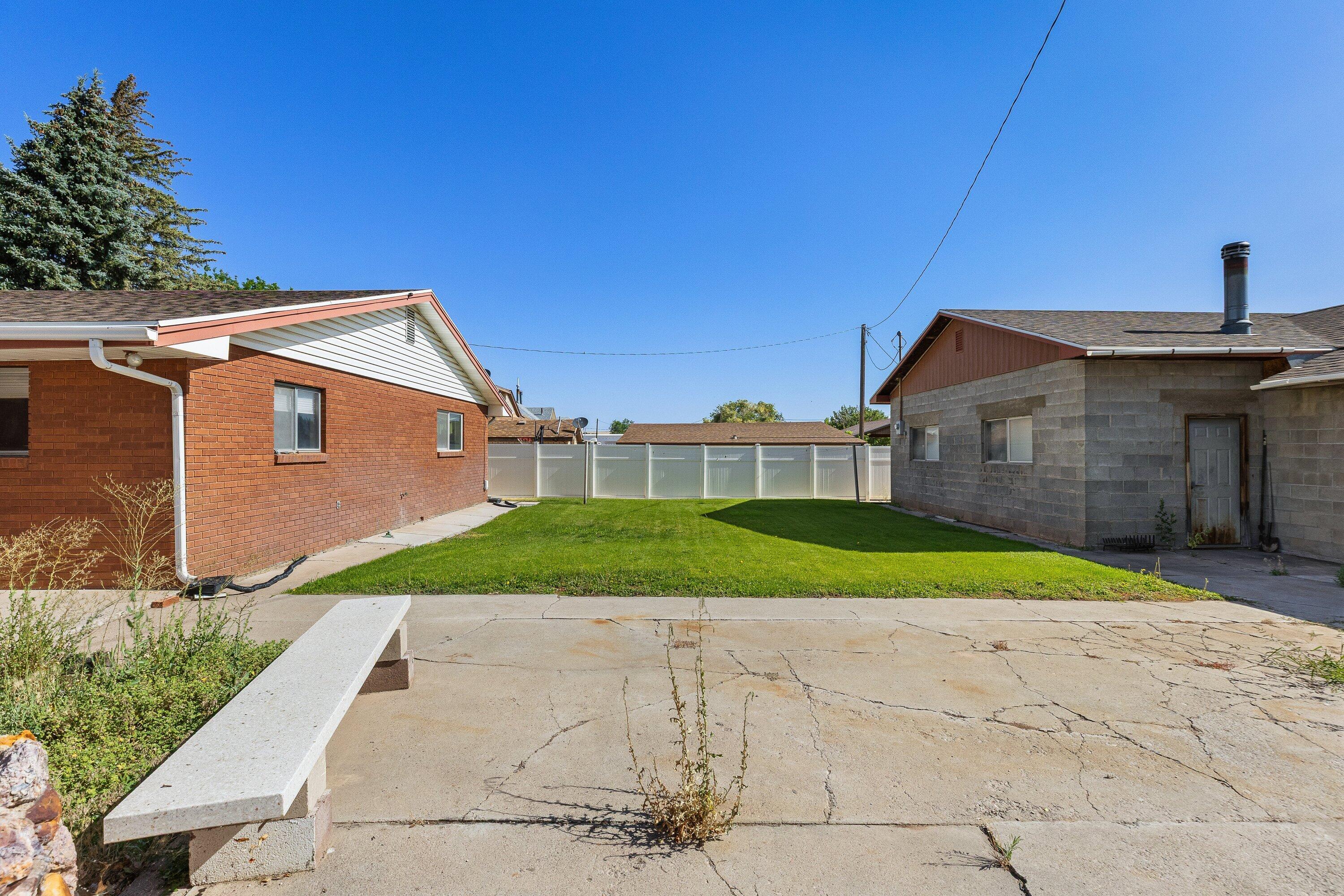 ENTERPRISE TOWNSITE - Residential