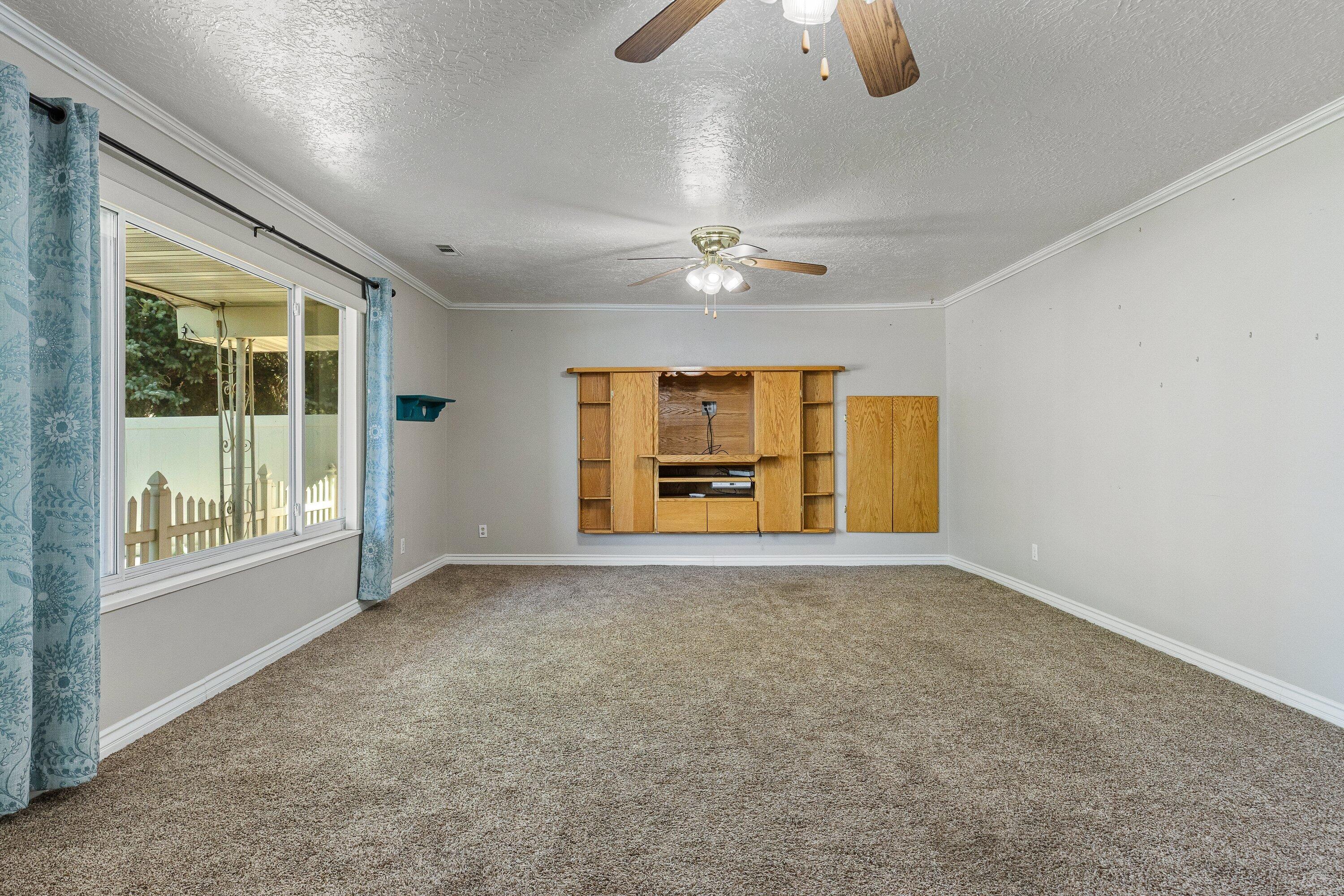 ENTERPRISE TOWNSITE - Residential