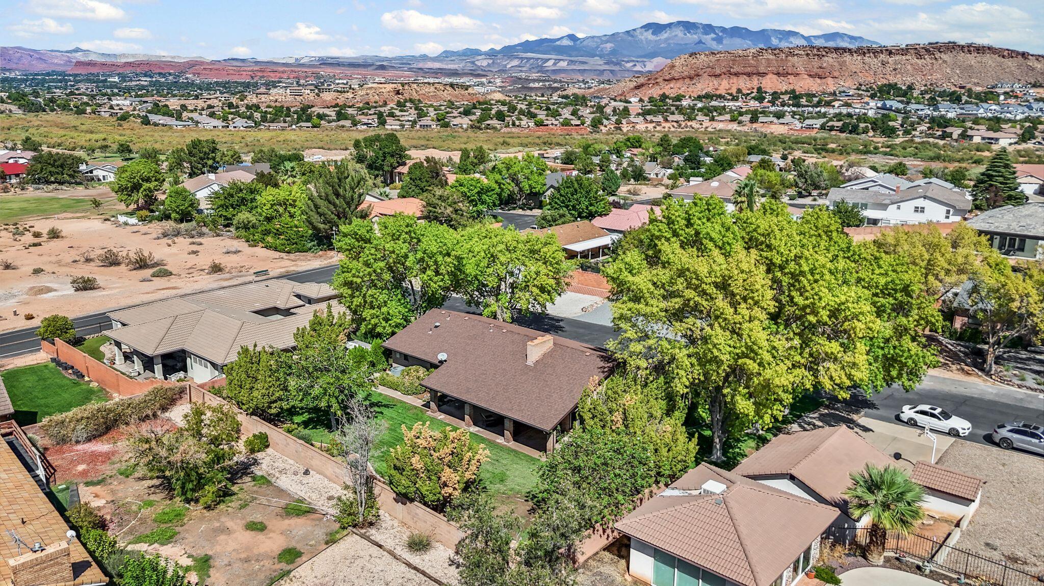 BLOOMINGTON HILLS - Residential