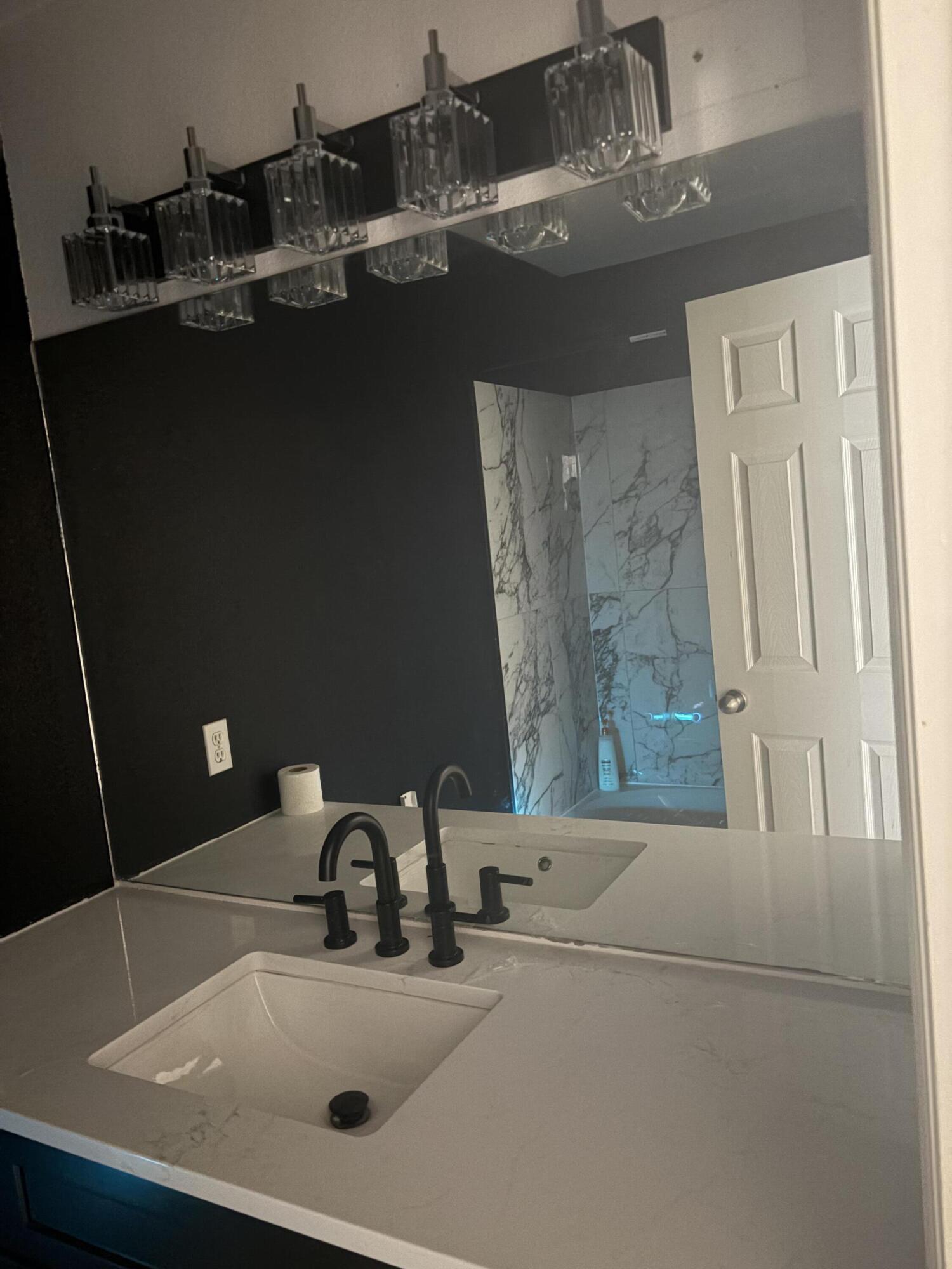 SHADOW CREEK - Residential