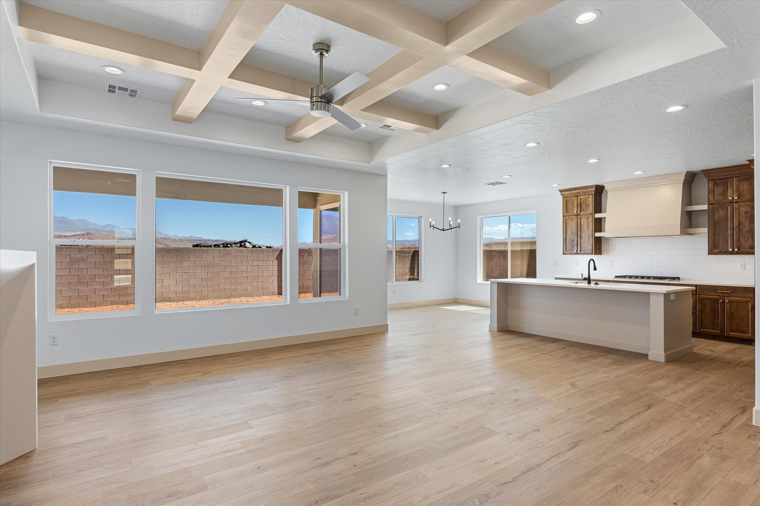 RED SLATE ESTATES - Residential