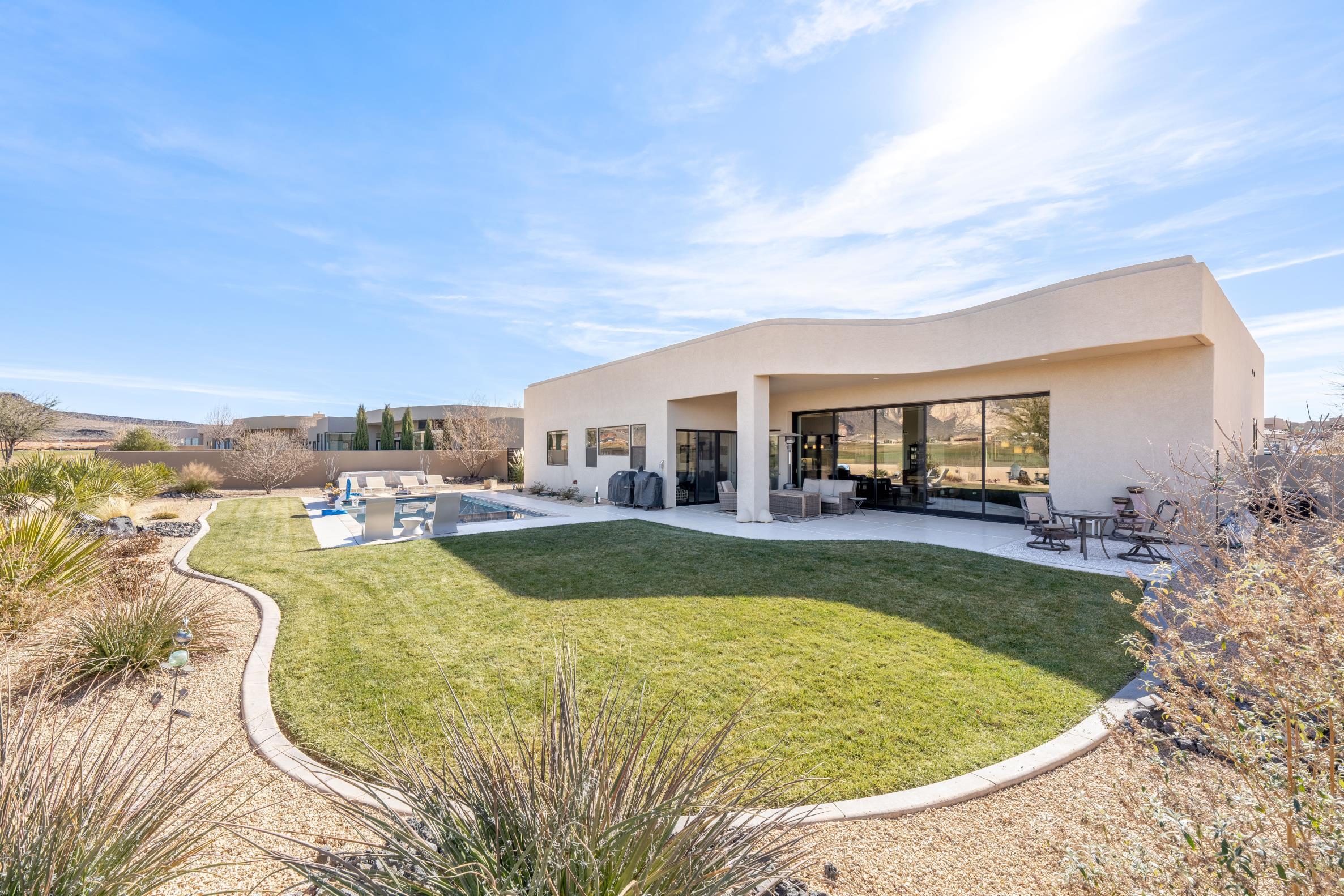 LEDGES OF SG SAND COVE - Residential