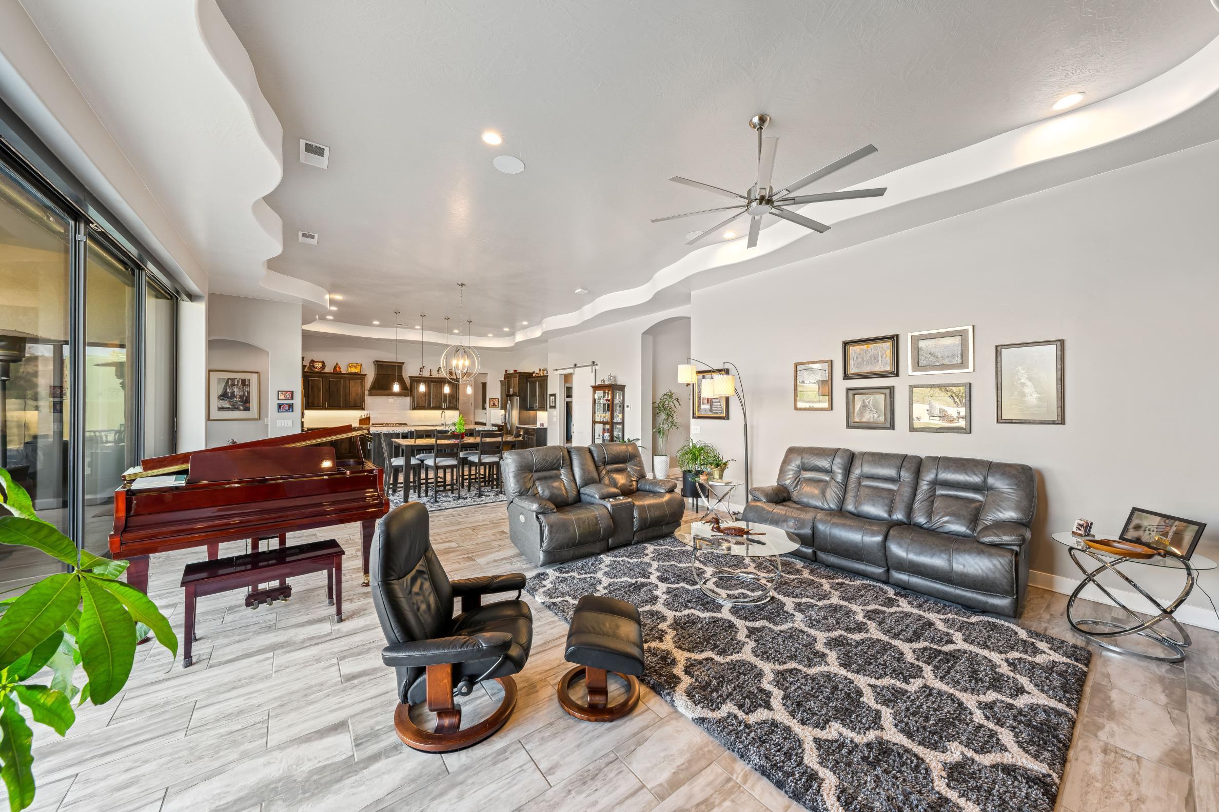 LEDGES OF SG SAND COVE - Residential
