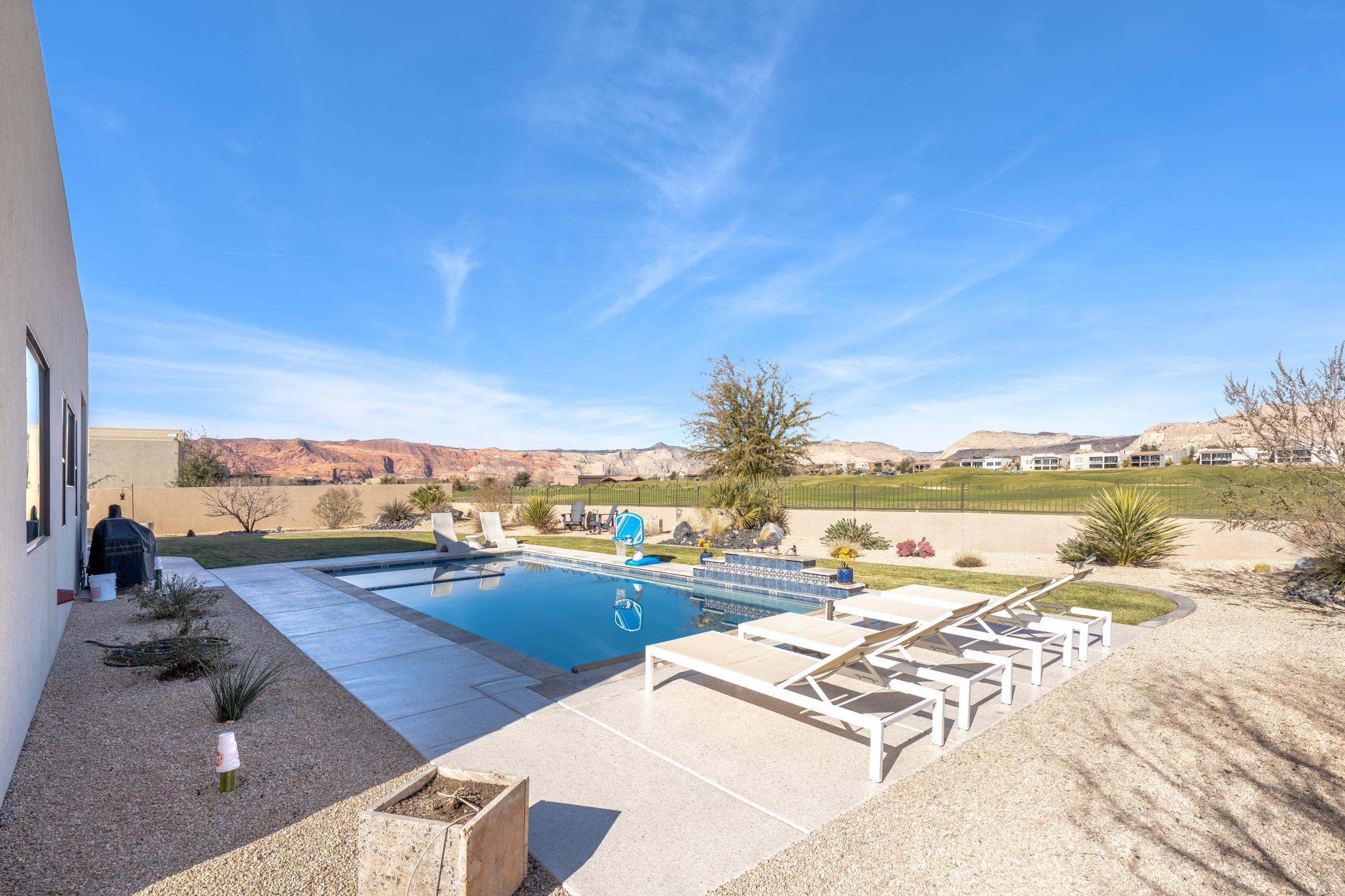LEDGES OF SG SAND COVE - Residential