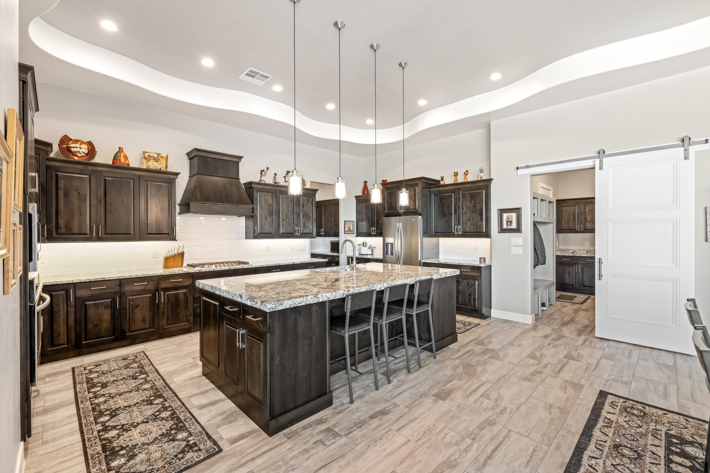 LEDGES OF SG SAND COVE - Residential
