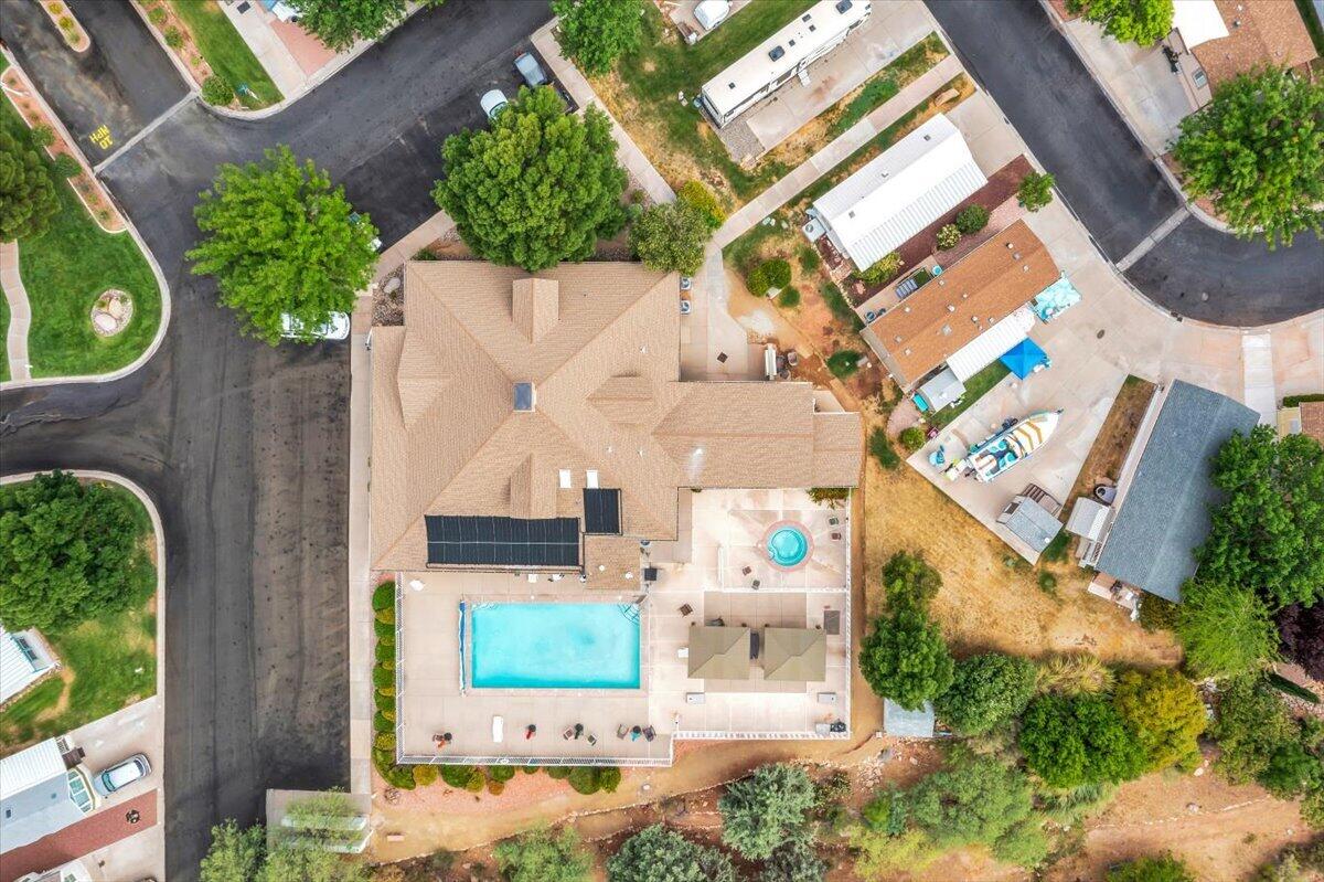 HARRISBURG LAKESIDE ESTATES - Residential
