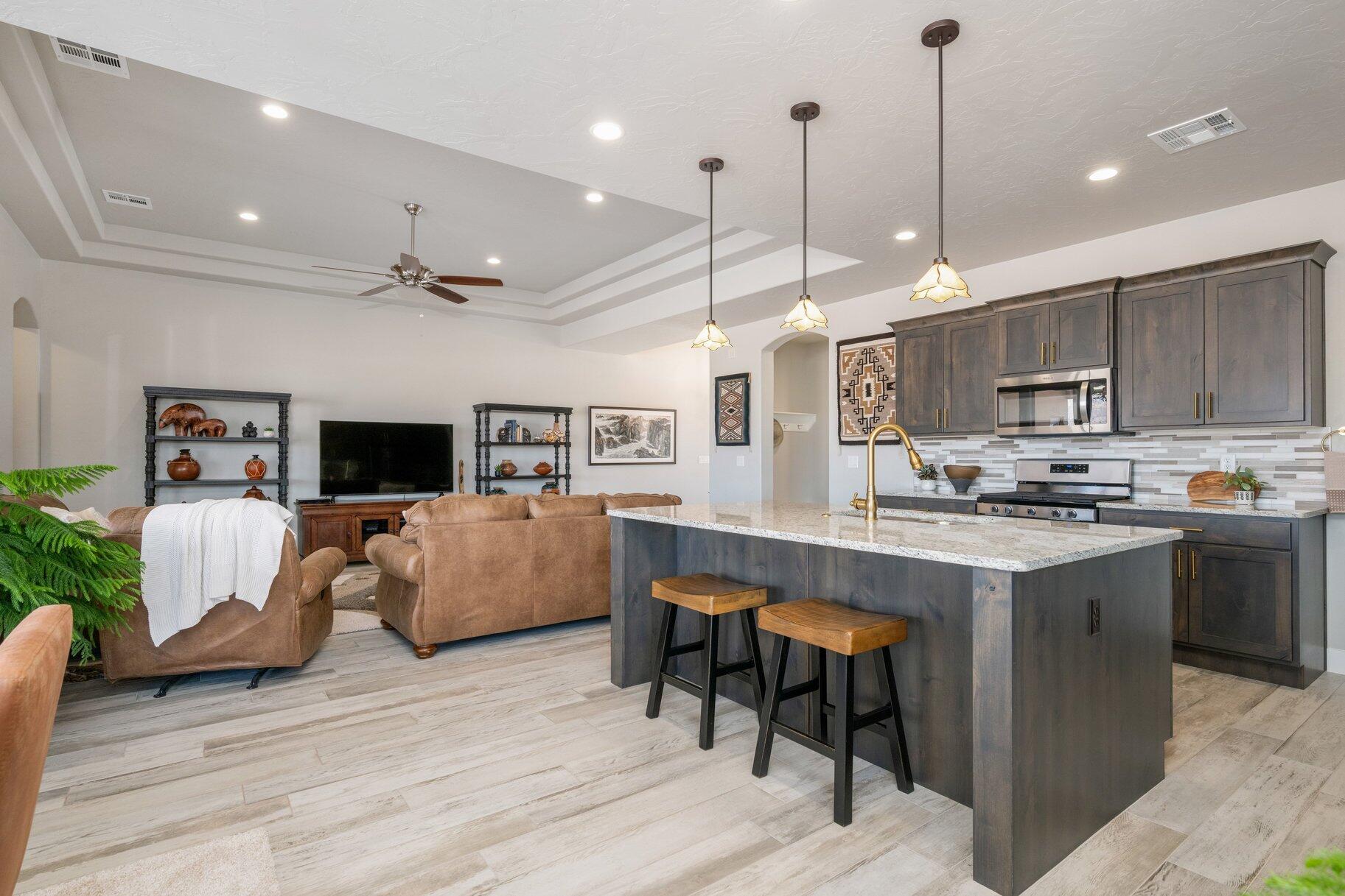 HURRICANE TOWNSITE - Residential