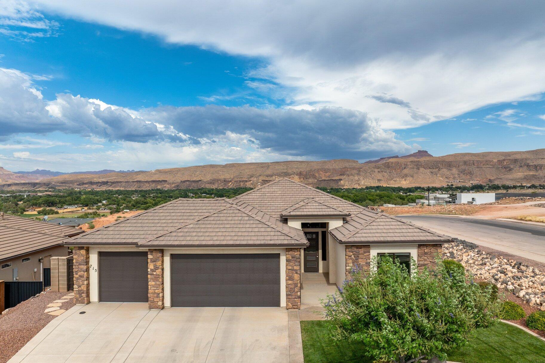 HURRICANE TOWNSITE - Residential