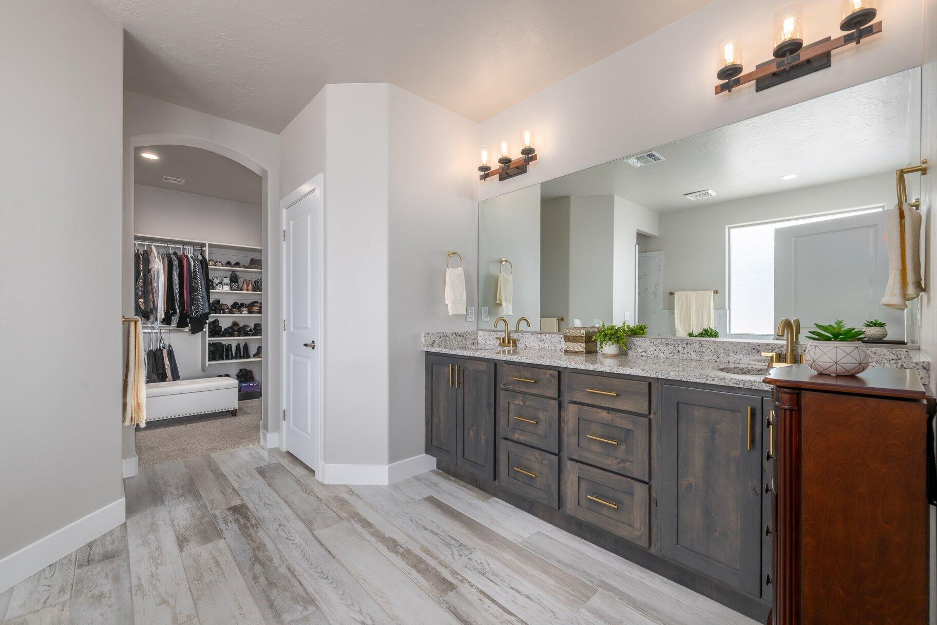 HURRICANE TOWNSITE - Residential