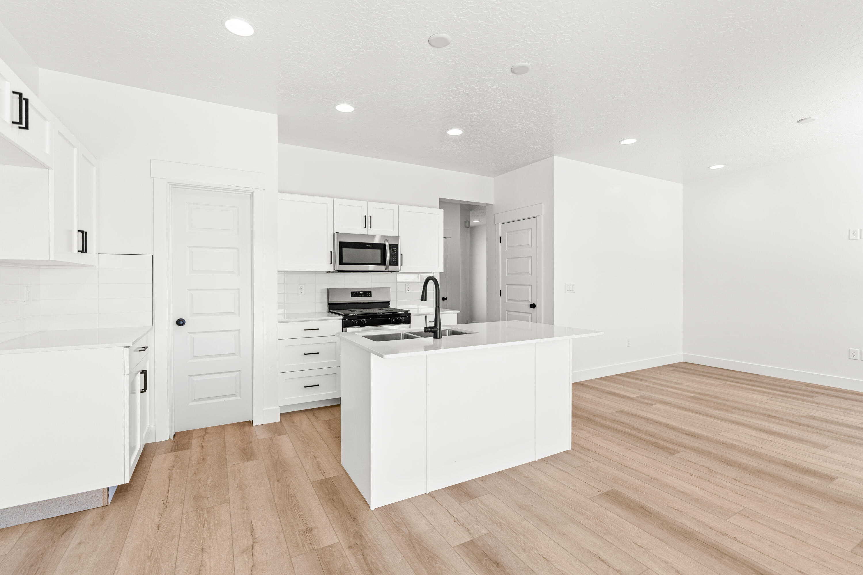 SOUTHERN VIEW PLANNED DEVELOPMENT - Residential