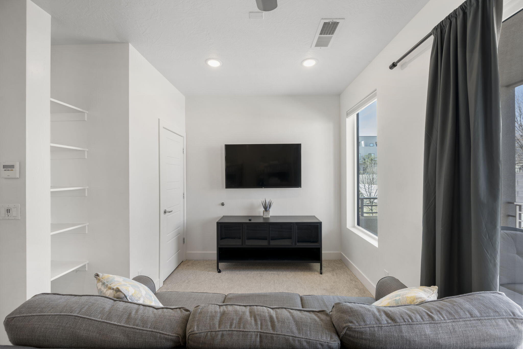 LOFTS AT GREEN VALLEY - Residential