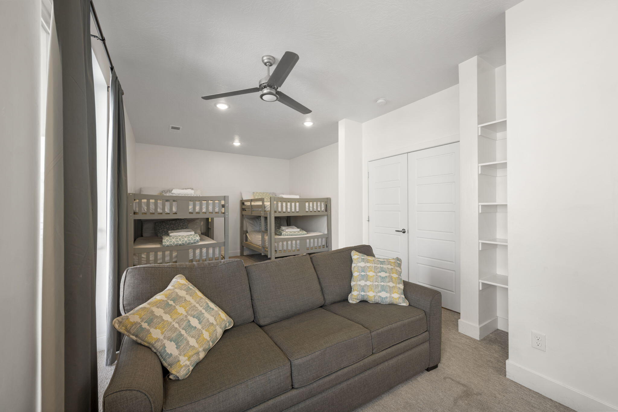LOFTS AT GREEN VALLEY - Residential