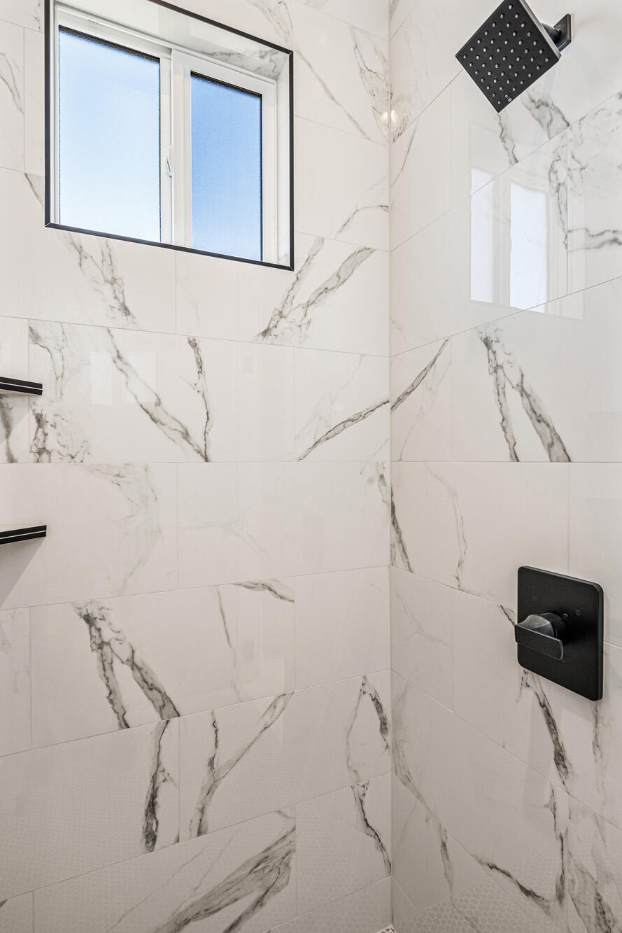 SERENITY ESTATES - Residential