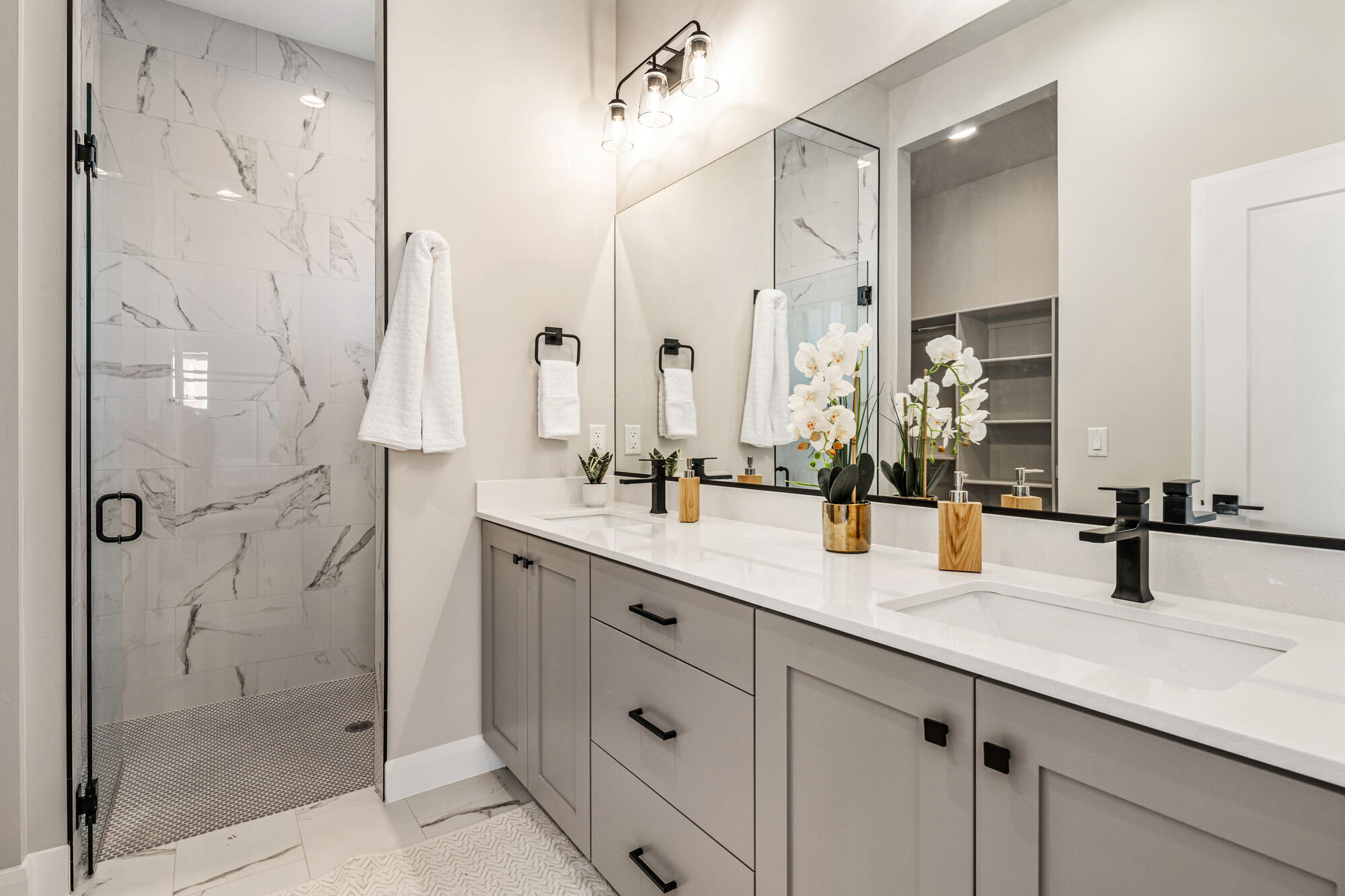SERENITY ESTATES - Residential