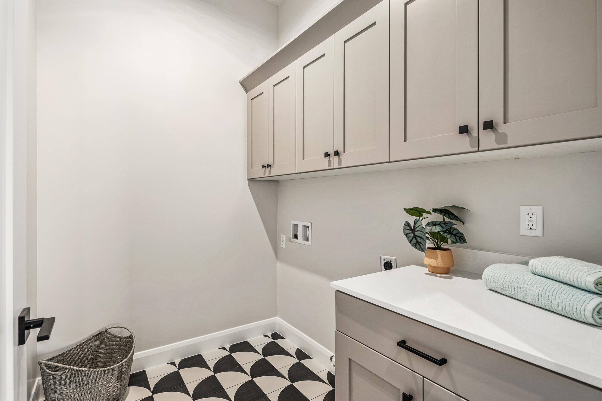 SERENITY ESTATES - Residential