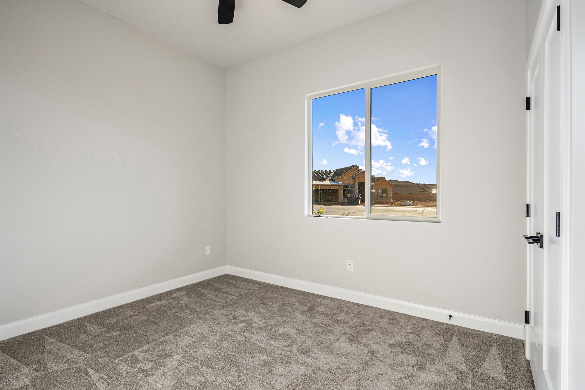 SERENITY ESTATES - Residential