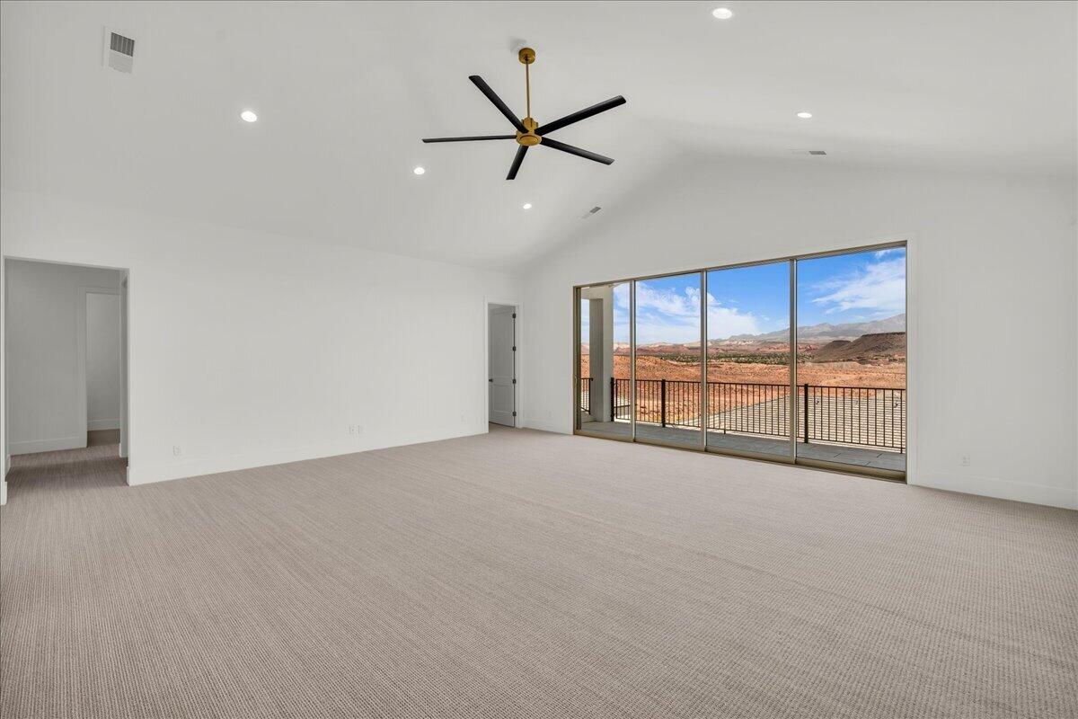 TONAQUINT COVE - Residential