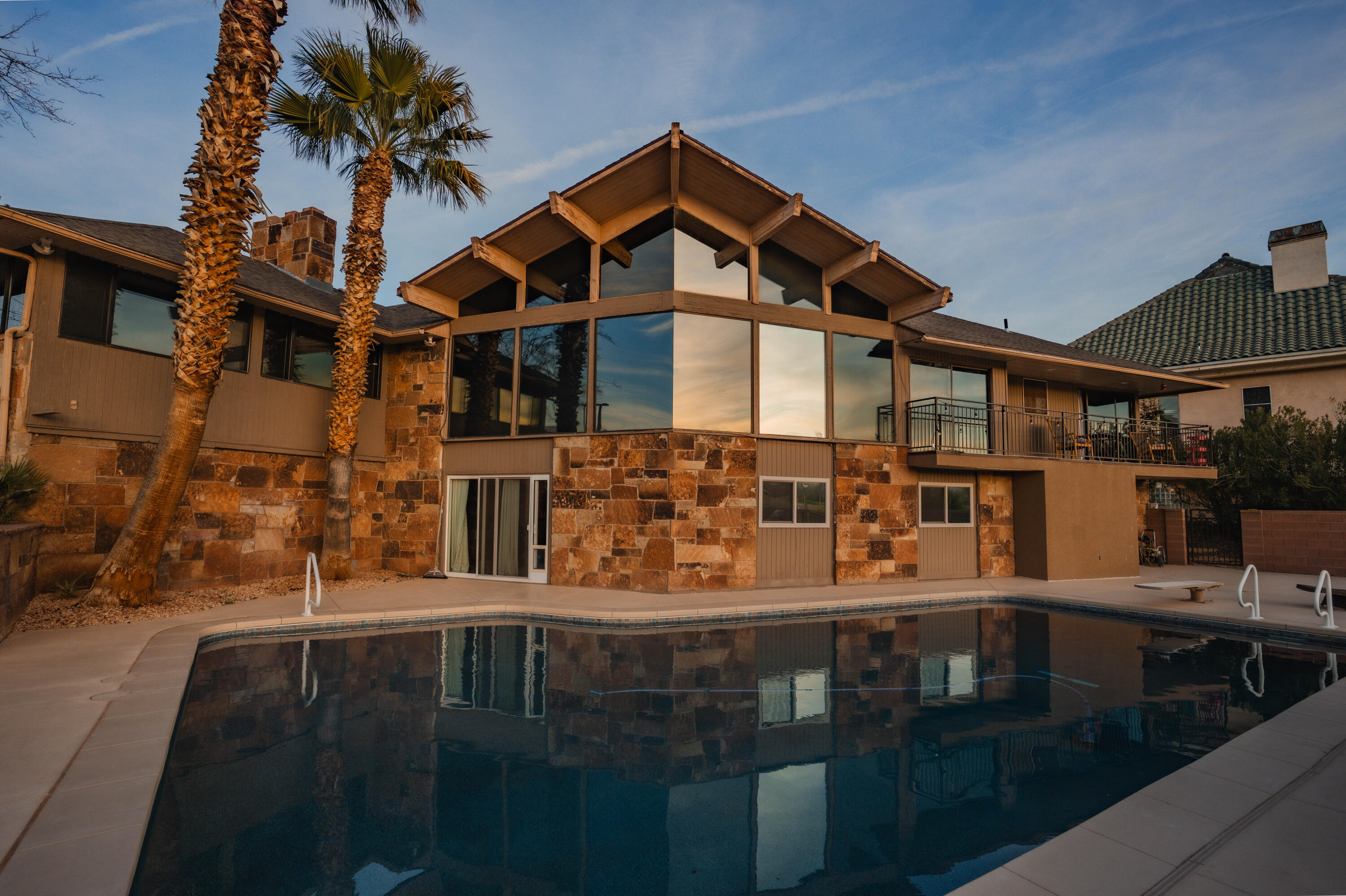 BLOOMINGTON COUNTRY CLUB - Residential