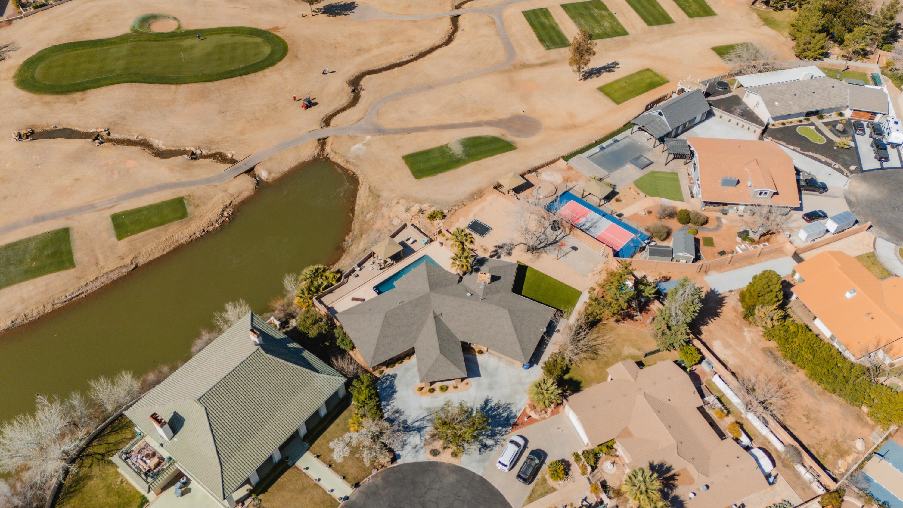BLOOMINGTON COUNTRY CLUB - Residential
