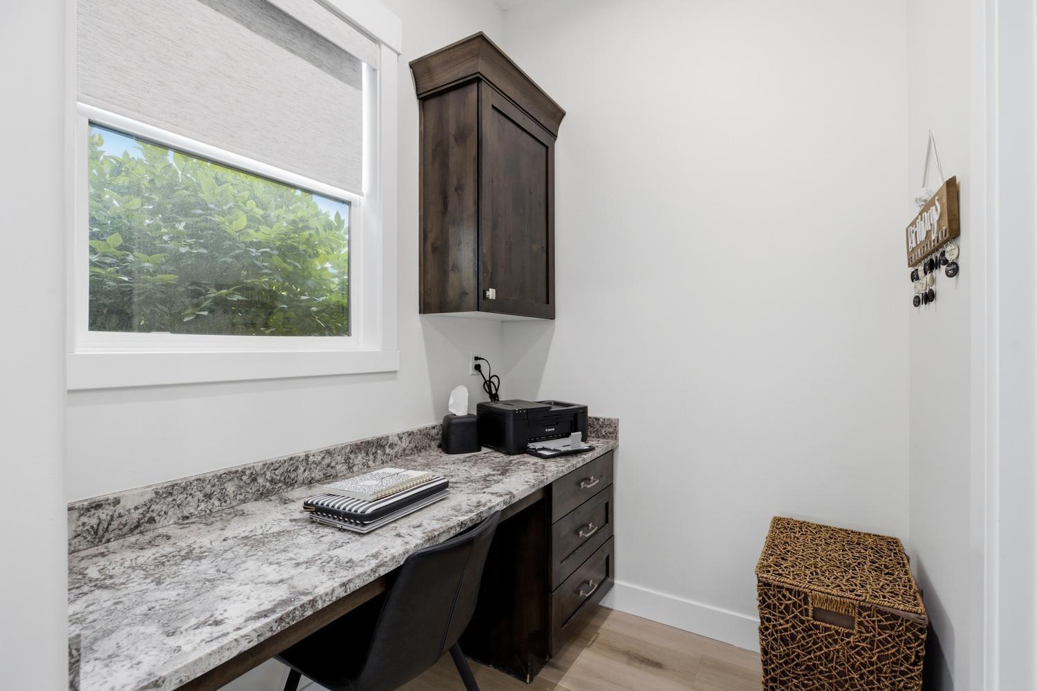FIELDSTONE - Residential
