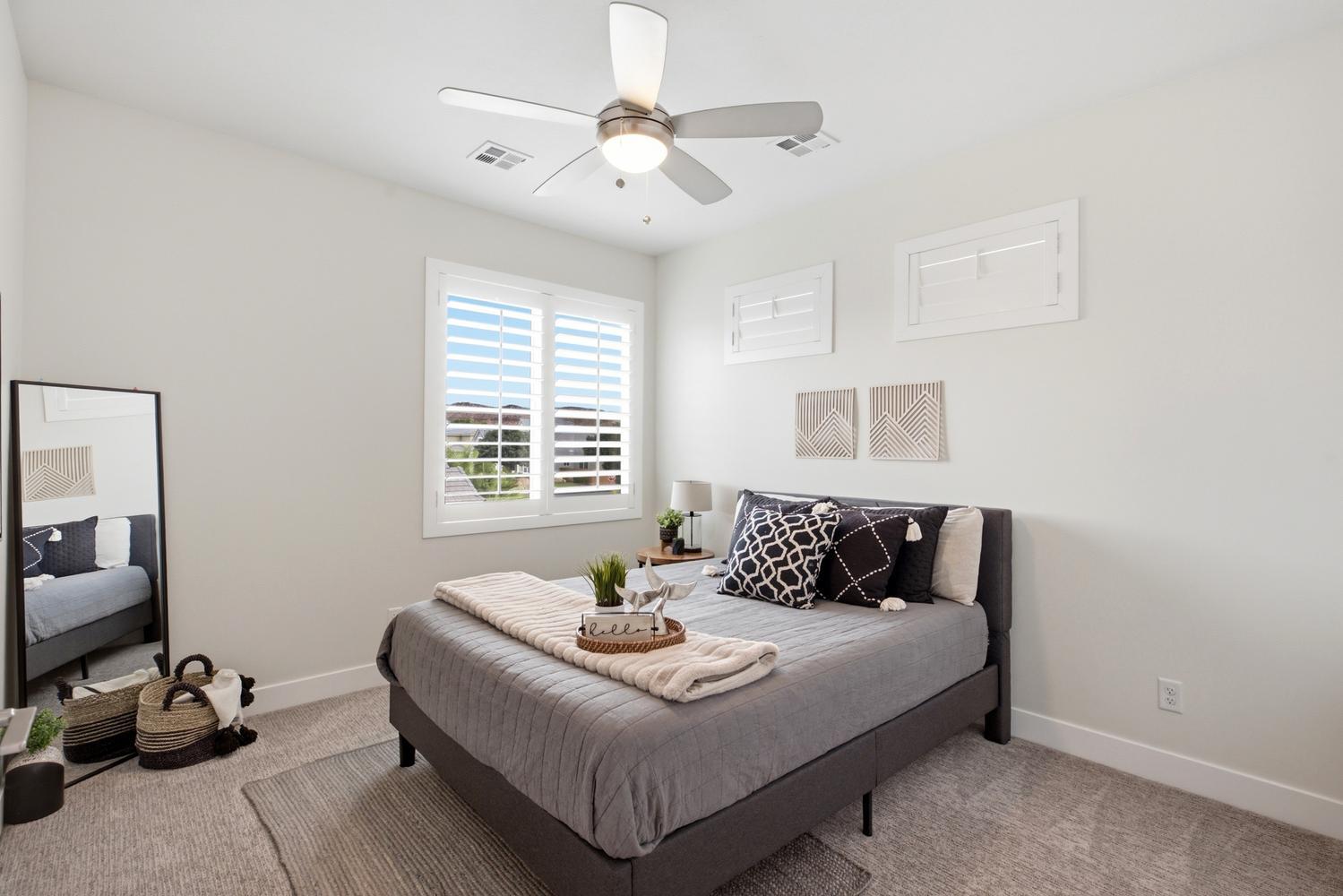 FIELDSTONE - Residential