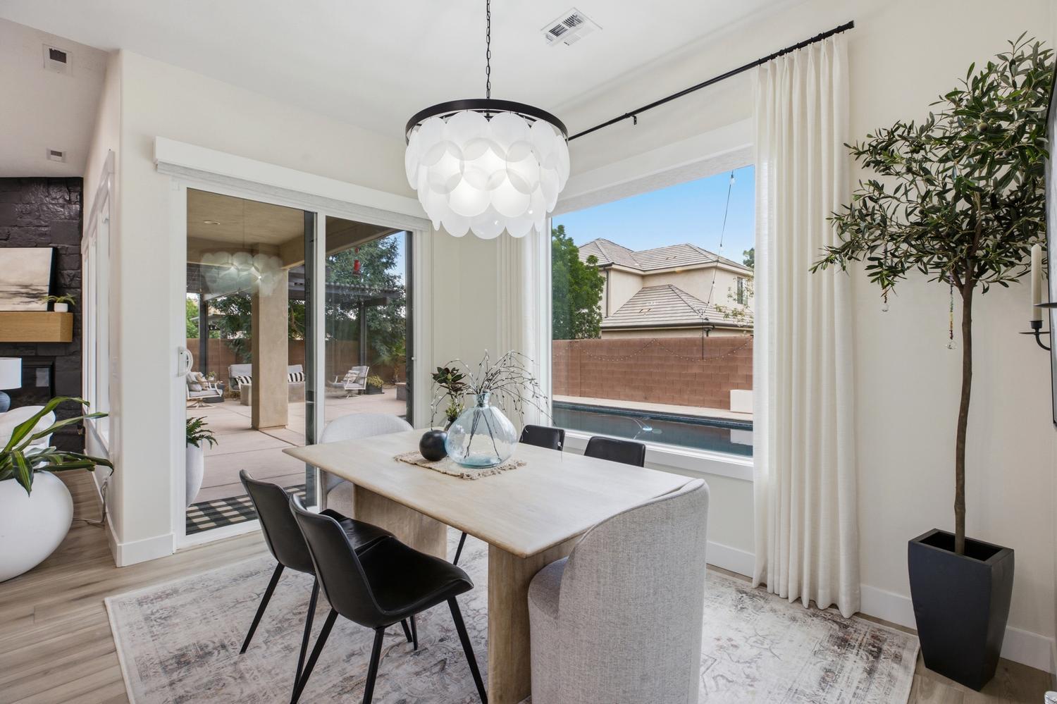 FIELDSTONE - Residential