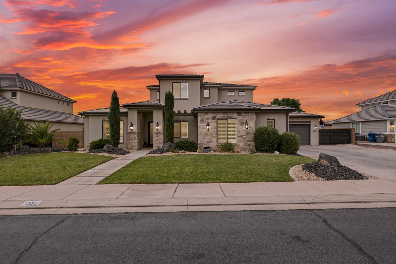 FIELDSTONE - Residential