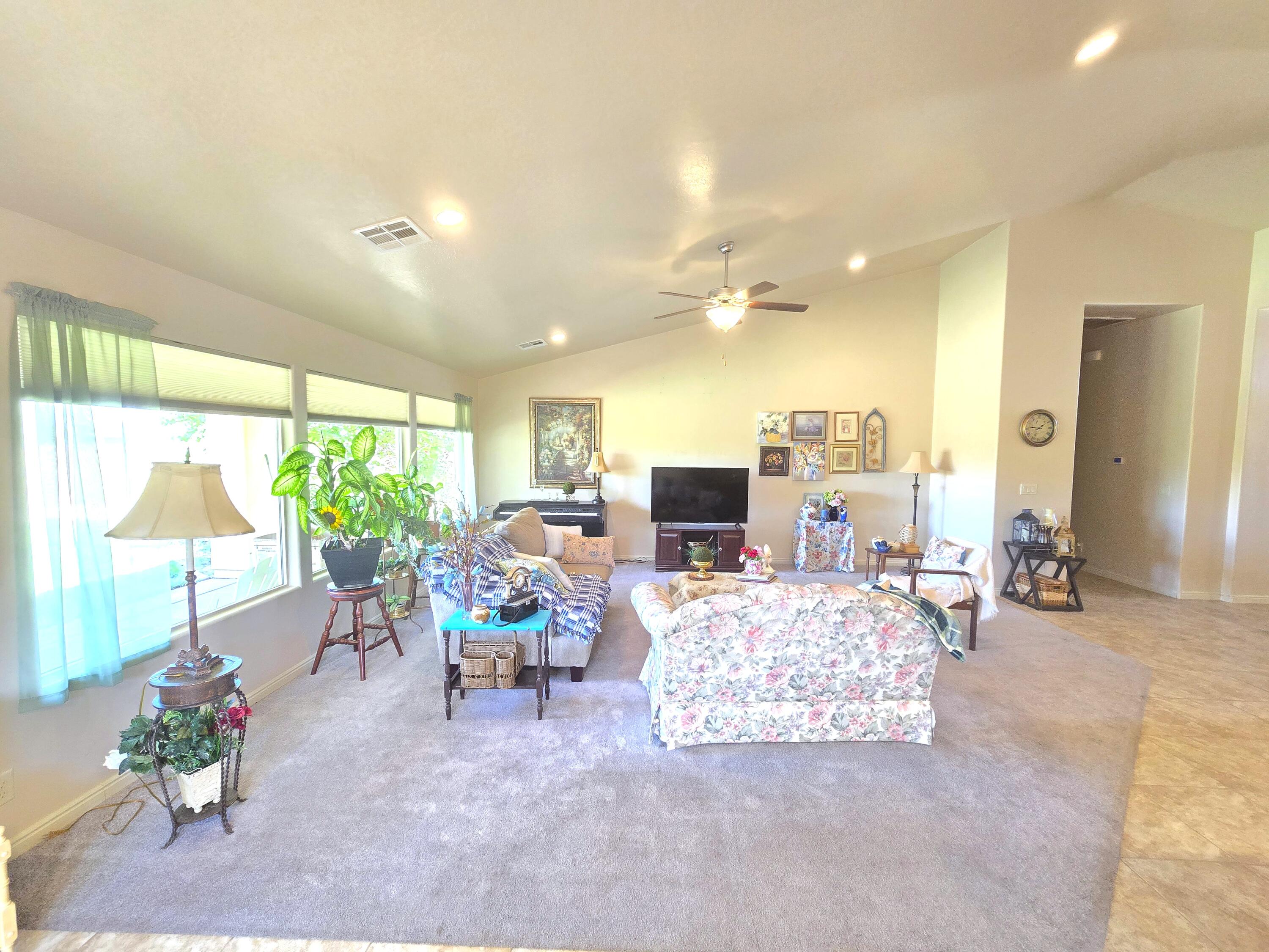 TUPELO ESTATES - Residential