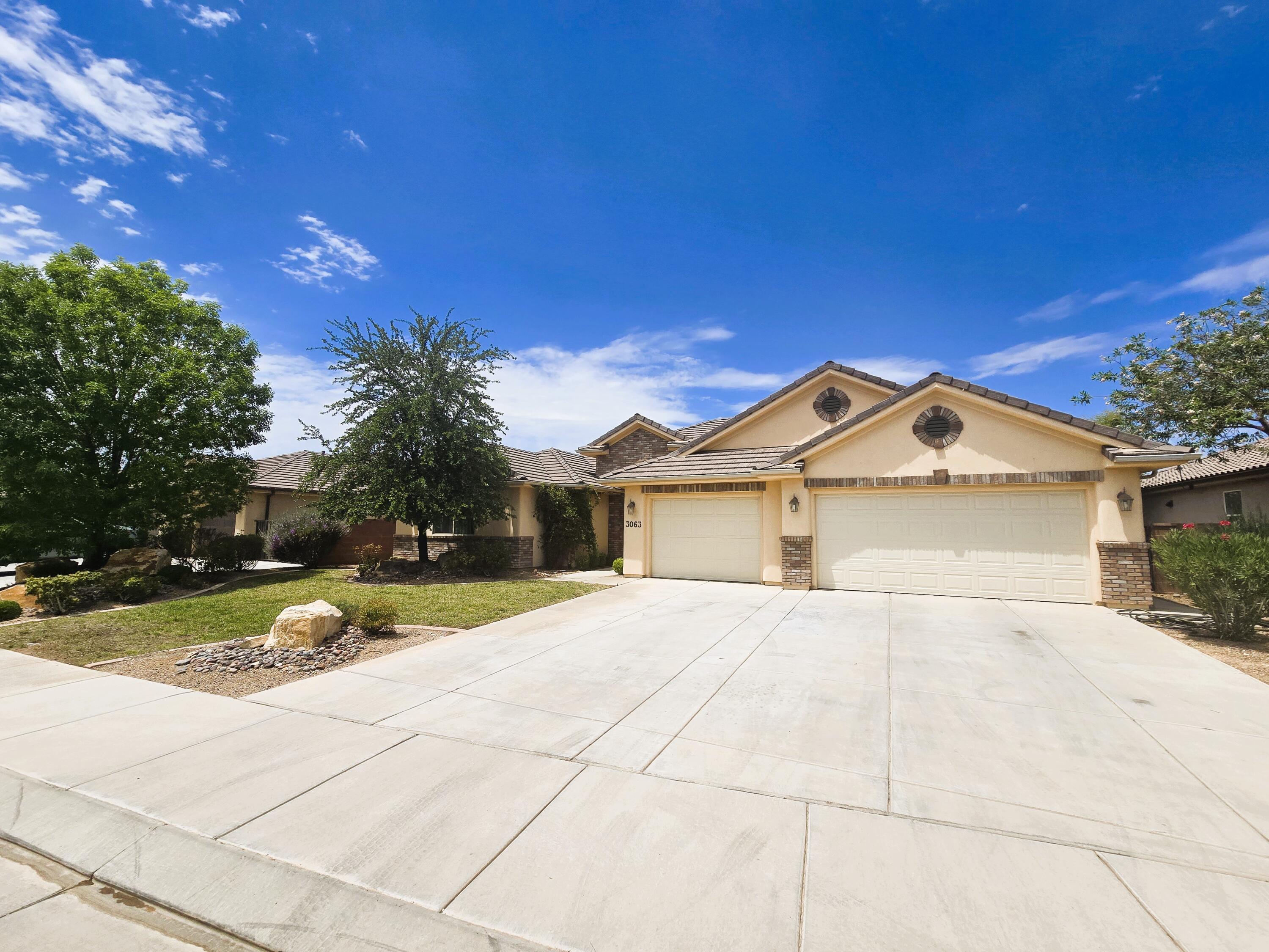 TUPELO ESTATES - Residential