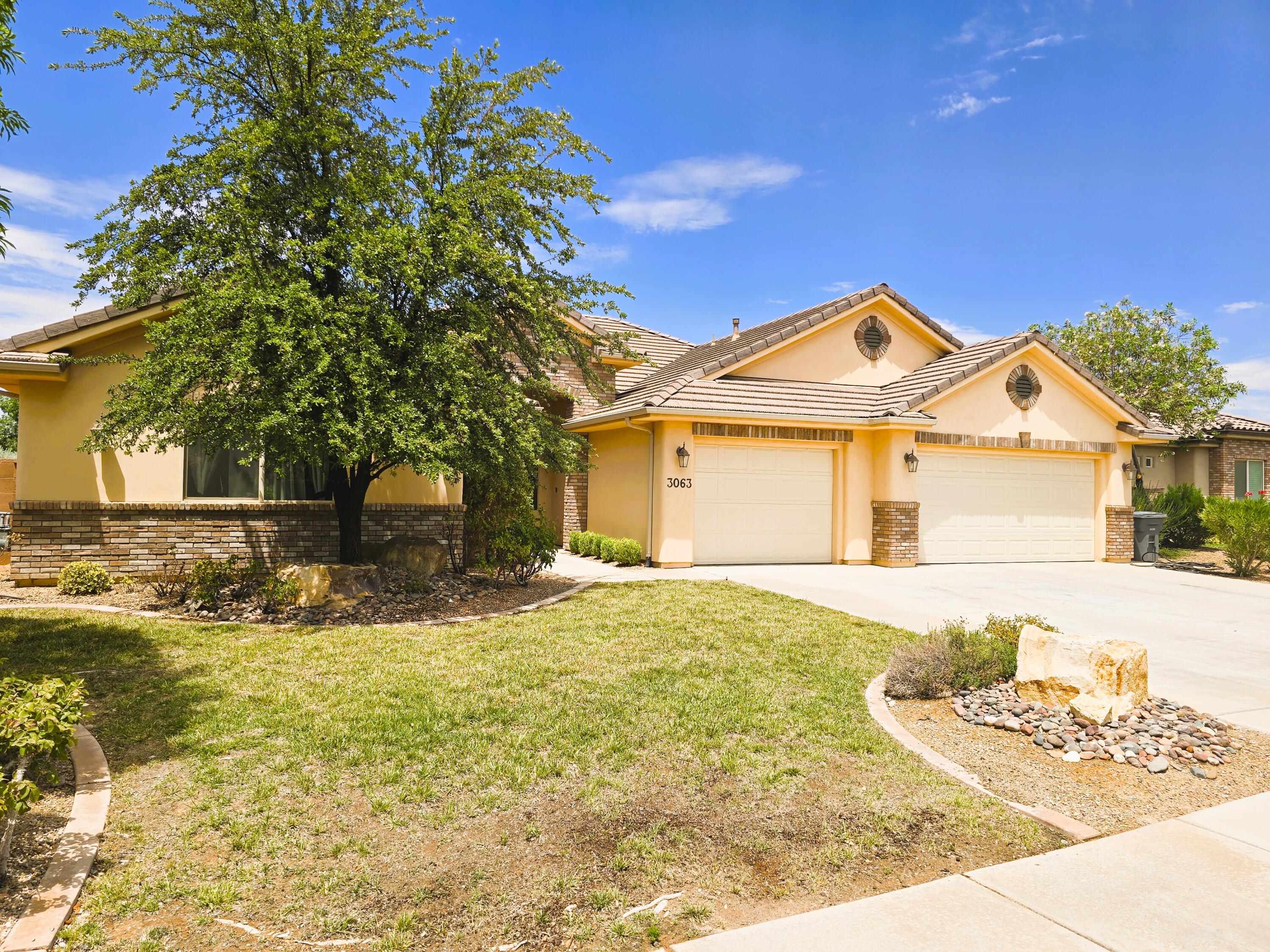 TUPELO ESTATES - Residential