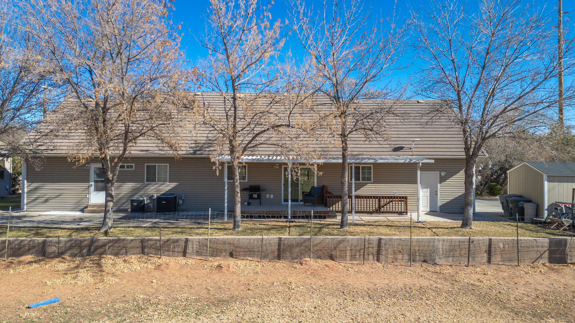 BROWN - Residential