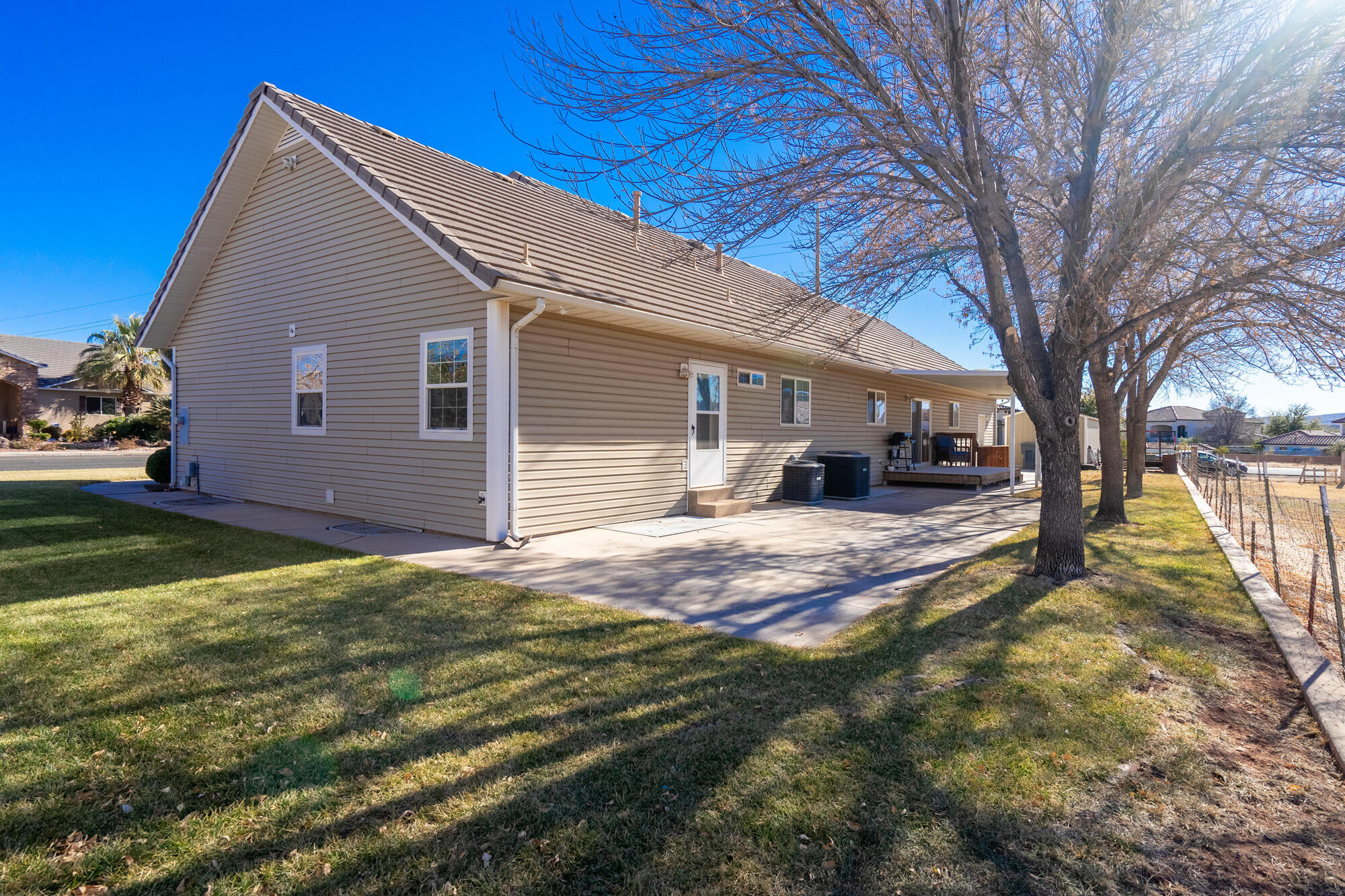 BROWN - Residential