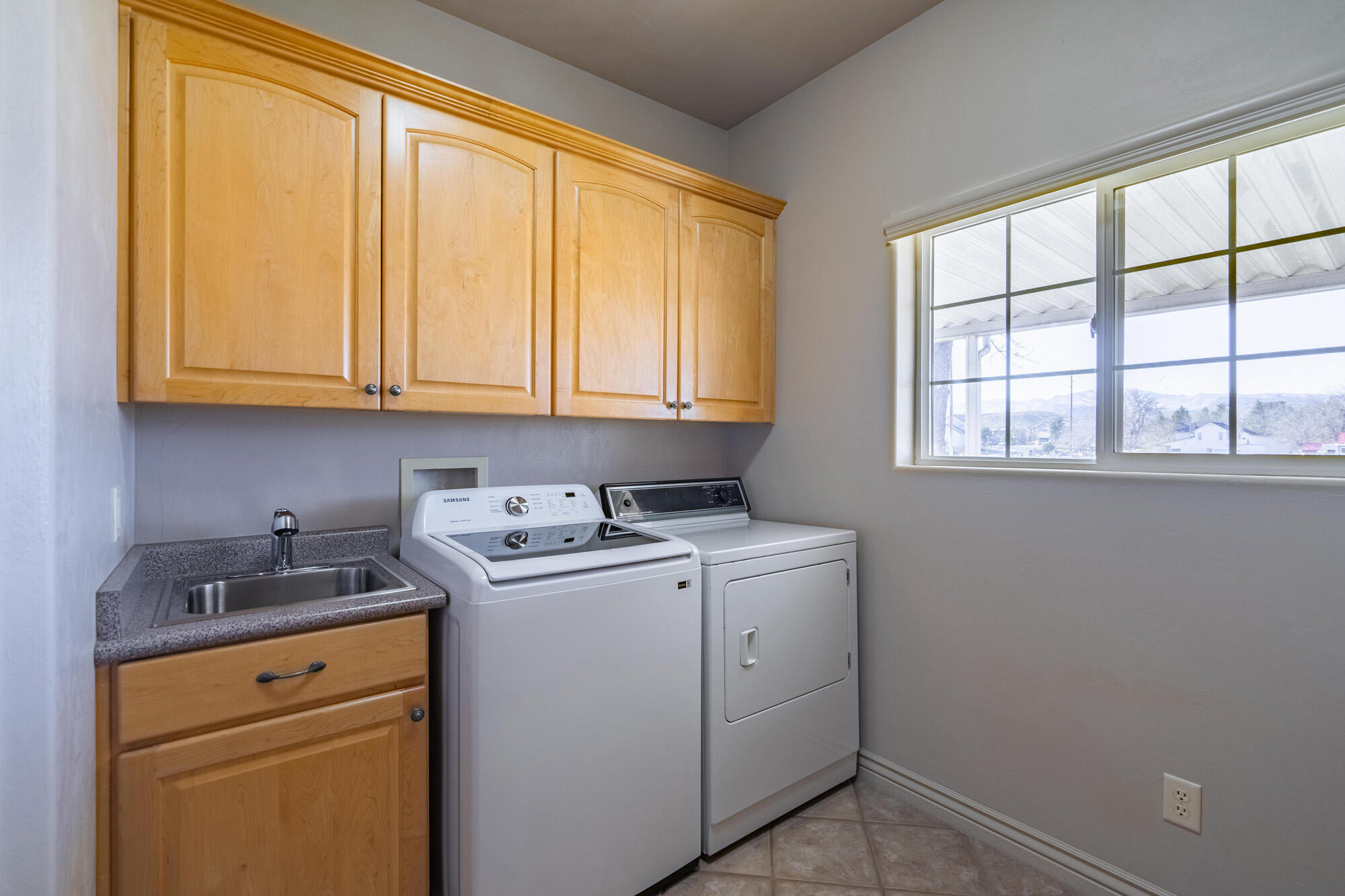 BROWN - Residential