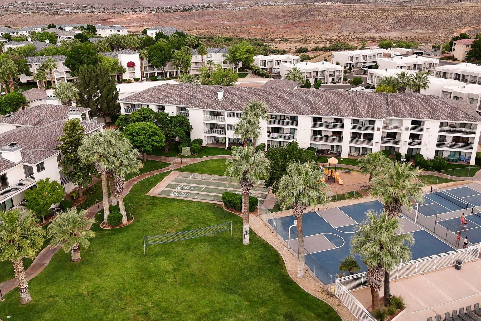 LAS PALMAS RESORT CONDOS - Residential