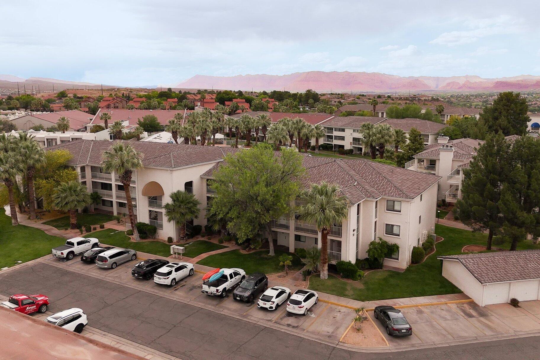 LAS PALMAS RESORT CONDOS - Residential