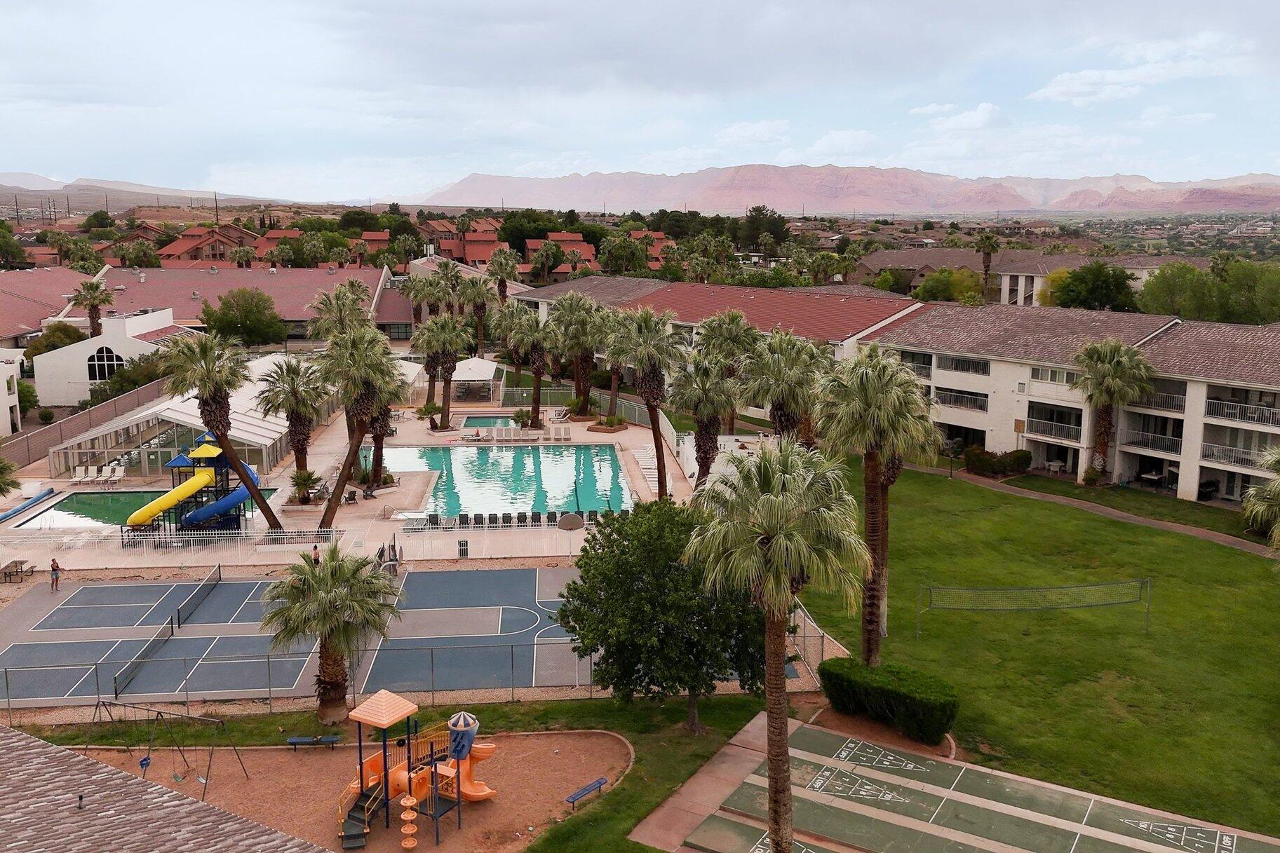 LAS PALMAS RESORT CONDOS - Residential